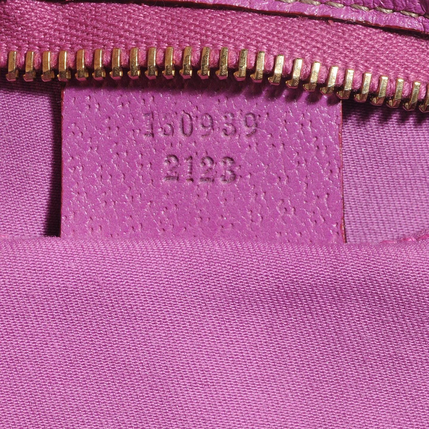Monogram Abbey Pochette Fuchsia