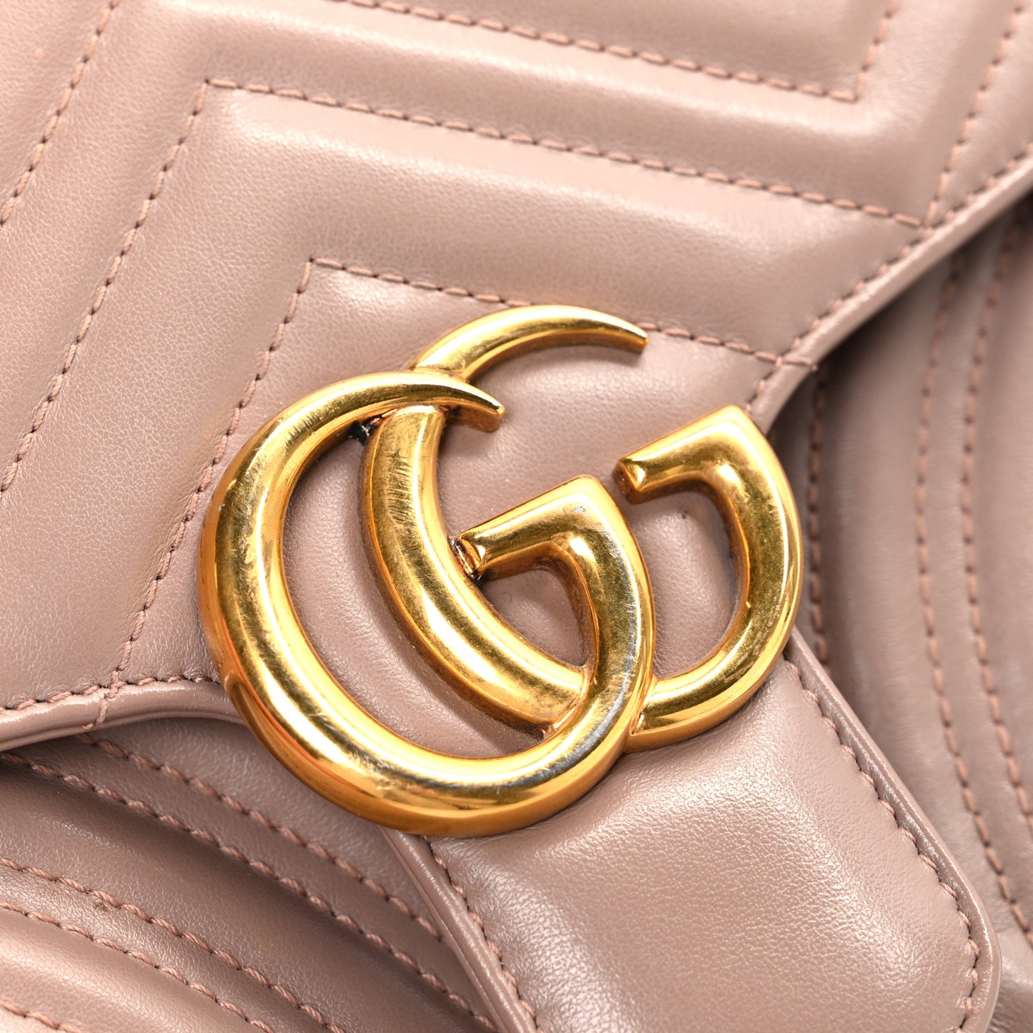 Calfskin Matelasse Small GG Marmont Shoulder Bag Porcelain Rose