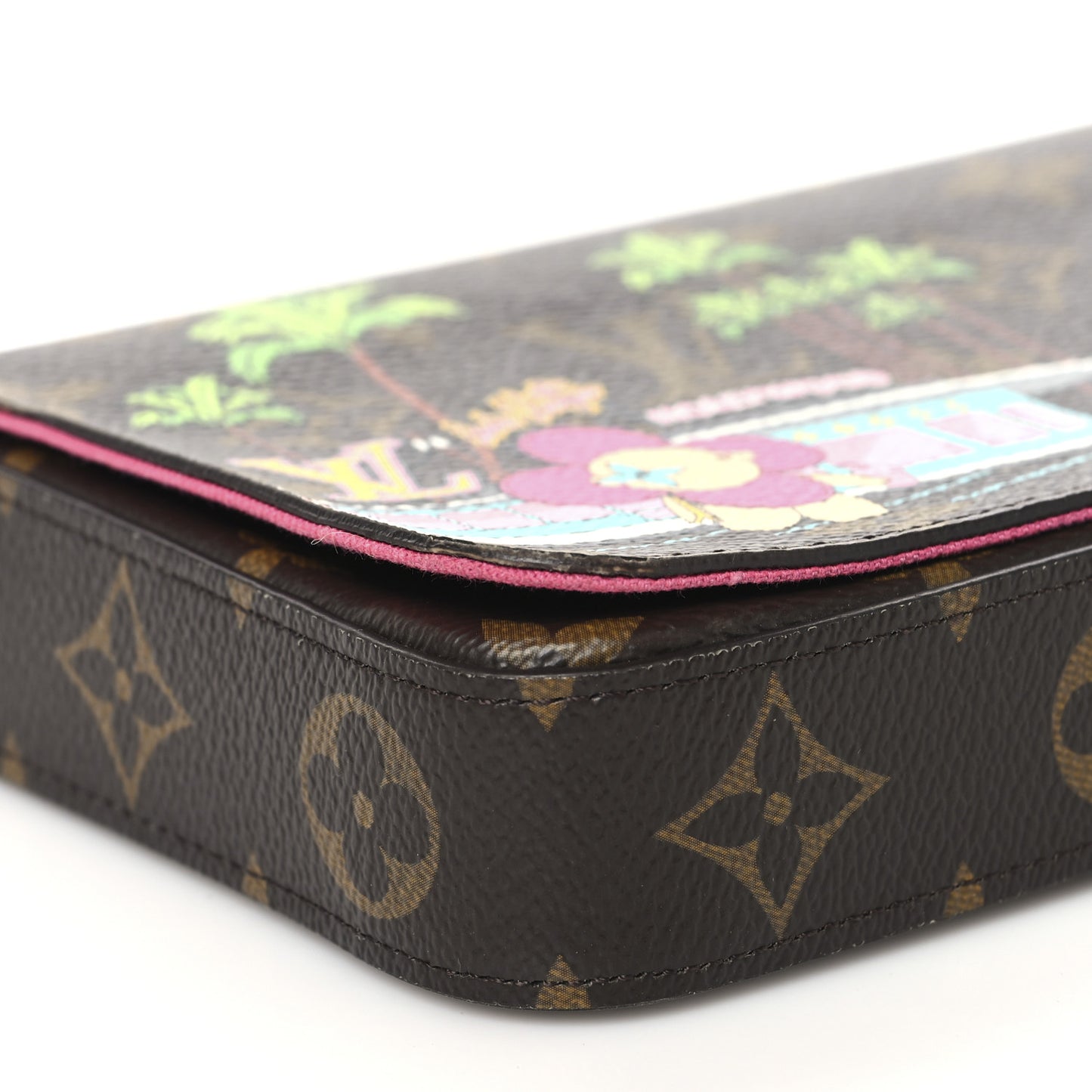 Monogram 2021 Christmas Animation Hollywood Pochette Felicie Chain Wallet Fuchsia