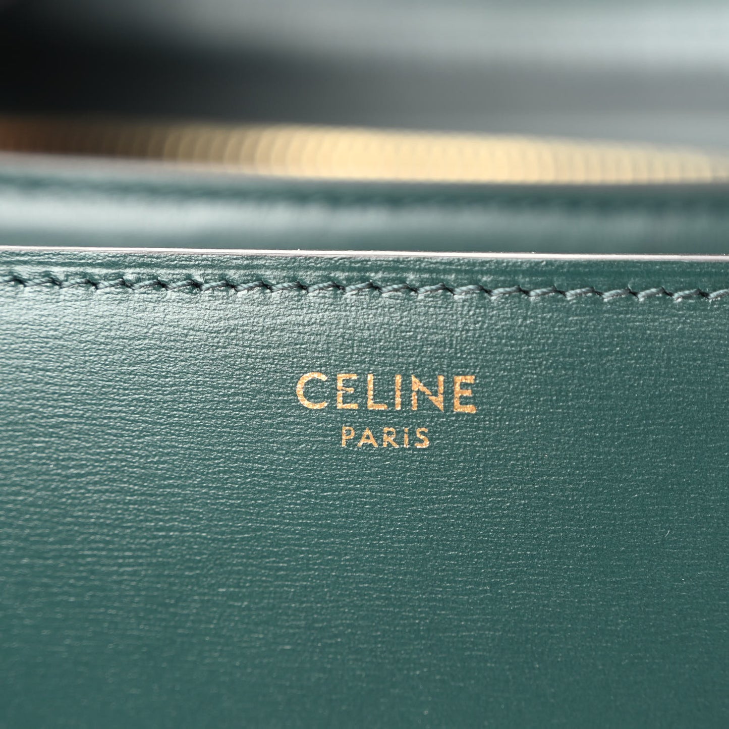 Box Calfskin Medium Classic Box Flap Bag Amazone