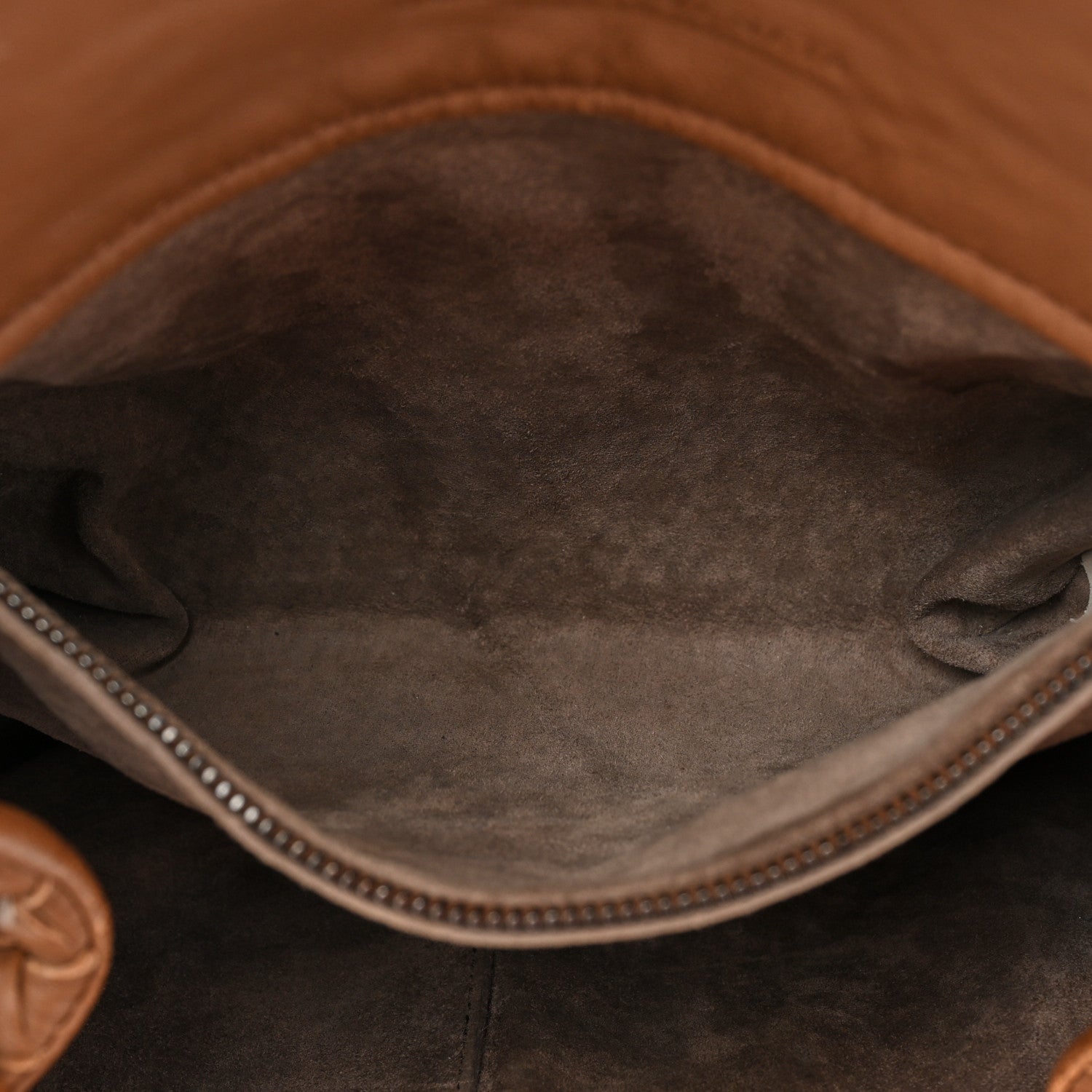 Bottega Veneta Nappa Intrecciato Small Messenger Flap Noce 6 of 18