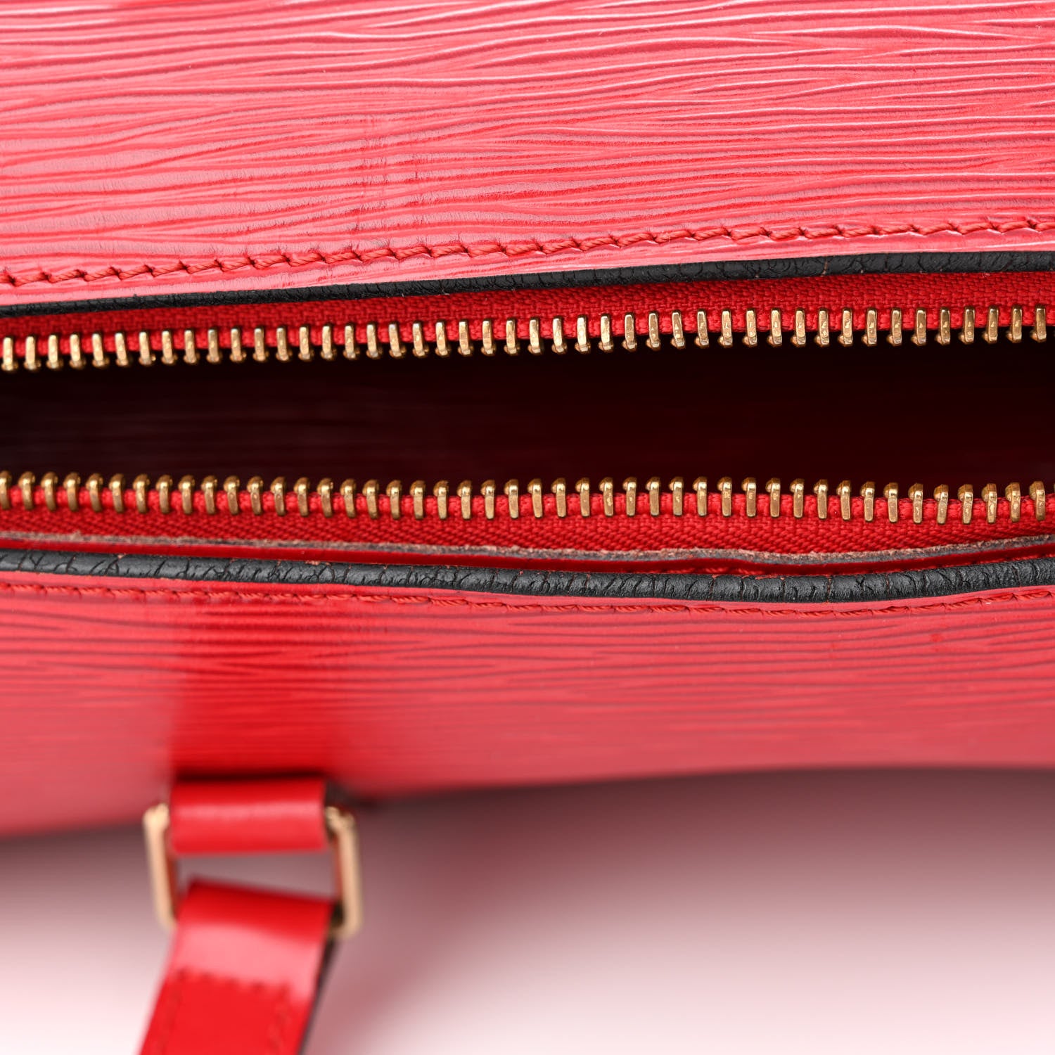 Louis Vuitton Epi Soufflot Rouge 16 of 17