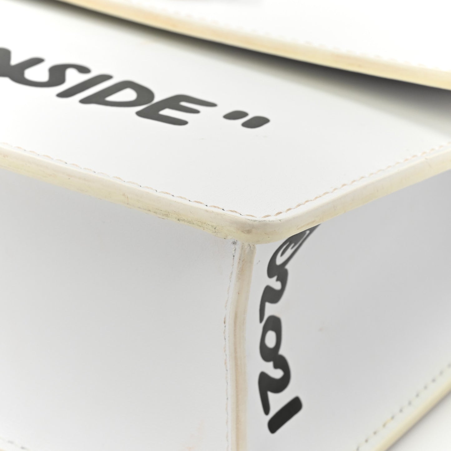 Calfskin Cash Jitney 1.0 Shoulder Bag White