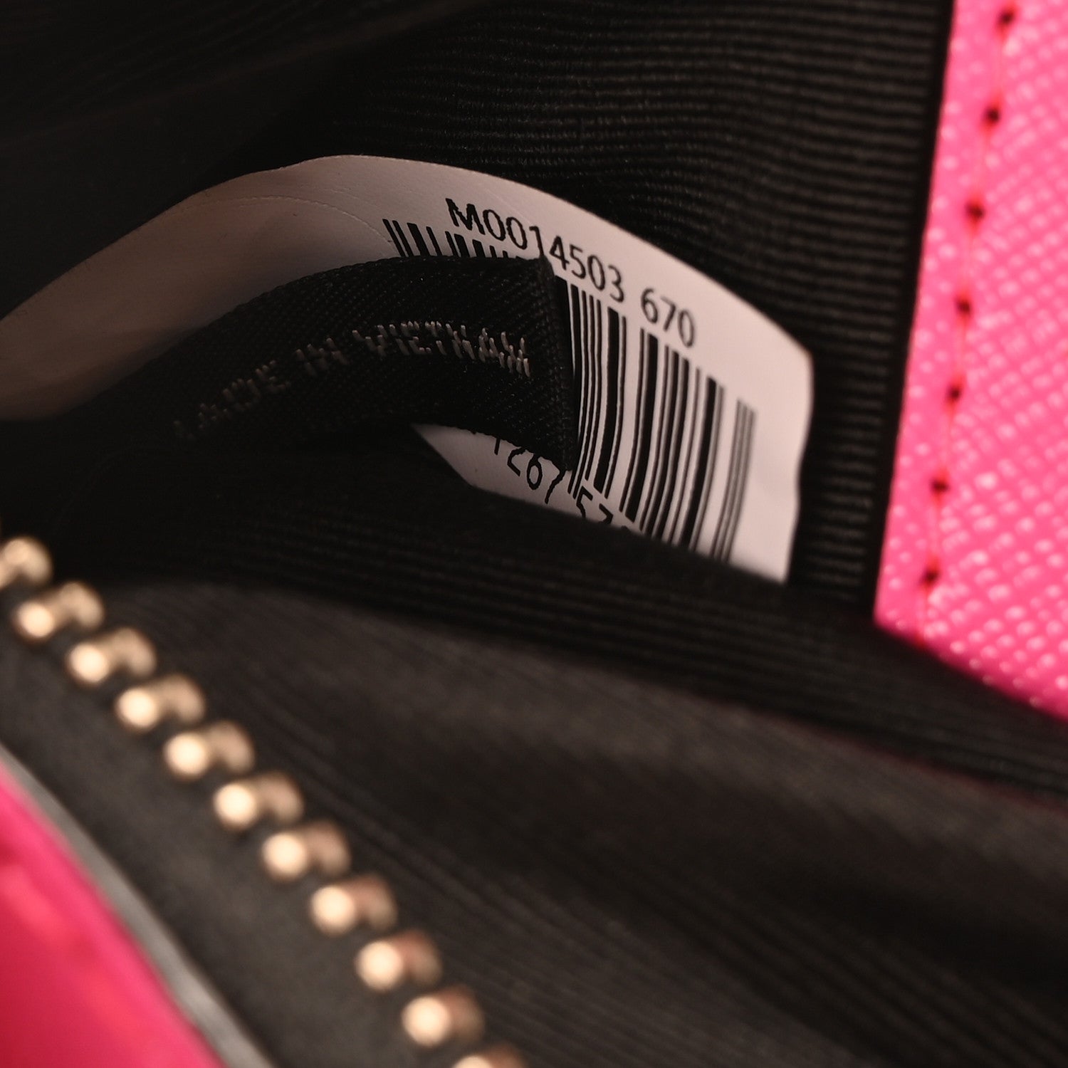 Marc Jacobs Saffiano Small Snapshot Camera Bag Bright Pink 7 of 10