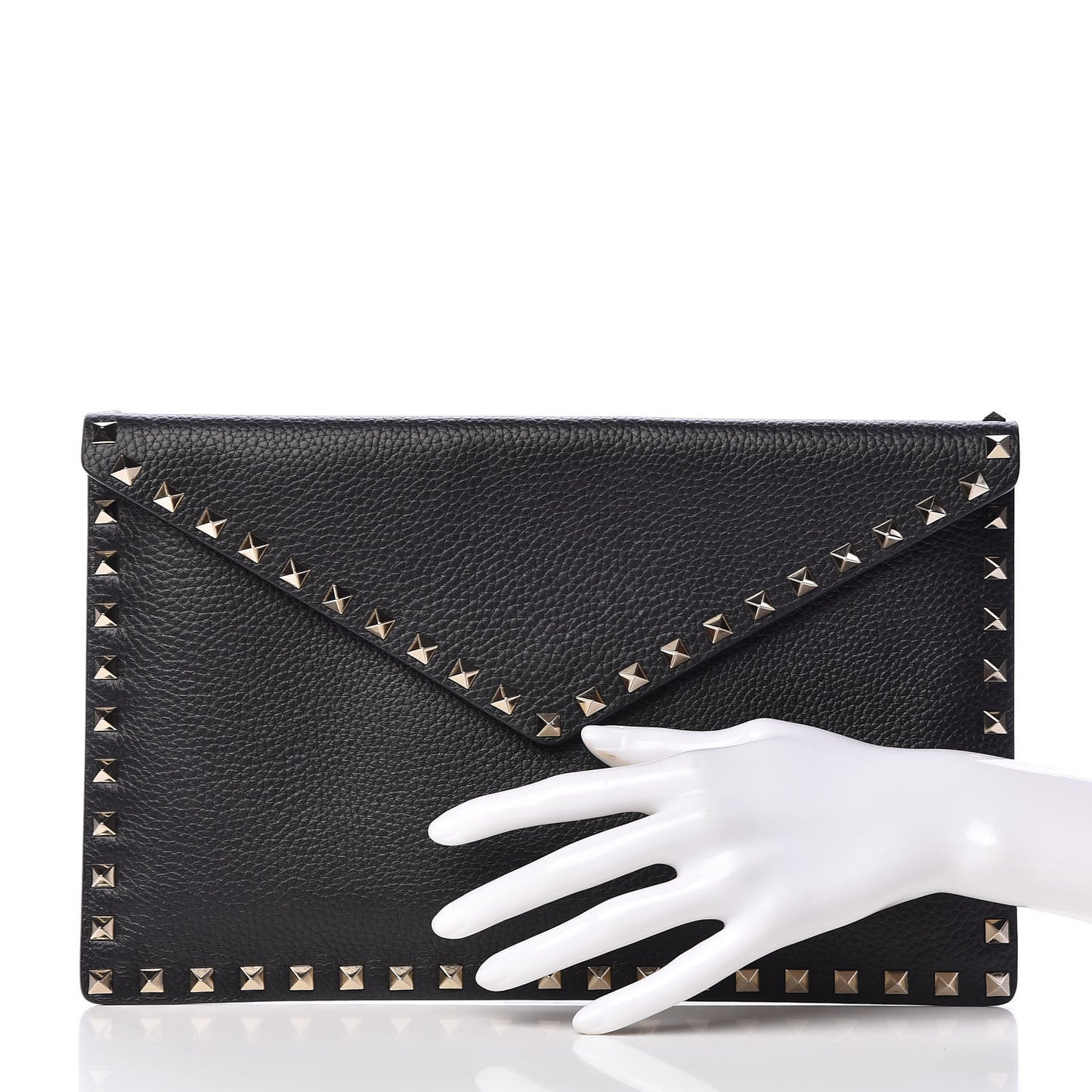 Pebbled Calfskin Large Rockstud Envelope Clutch Black