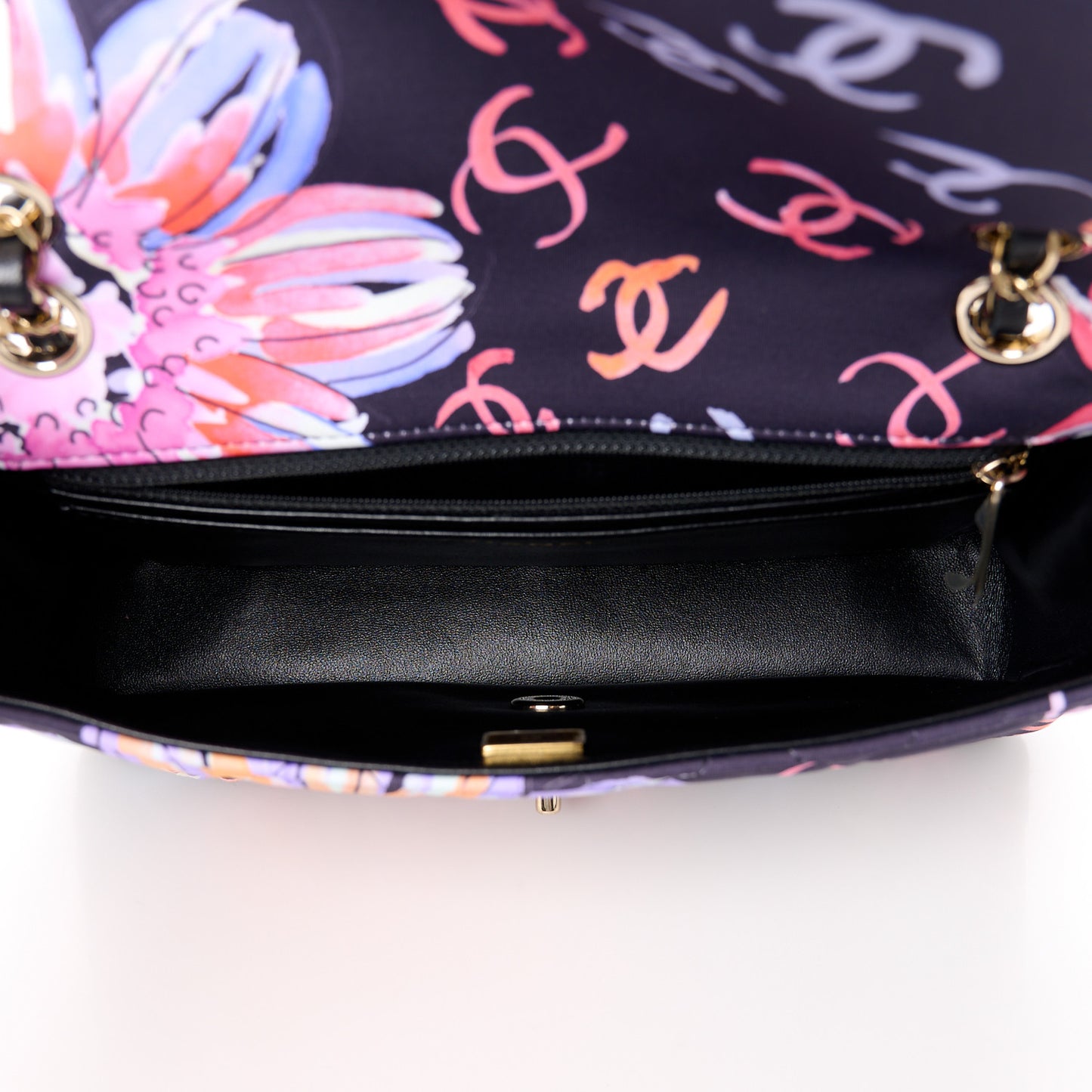 Printed Fabric Quilted Camellia Flap Black Multicolor