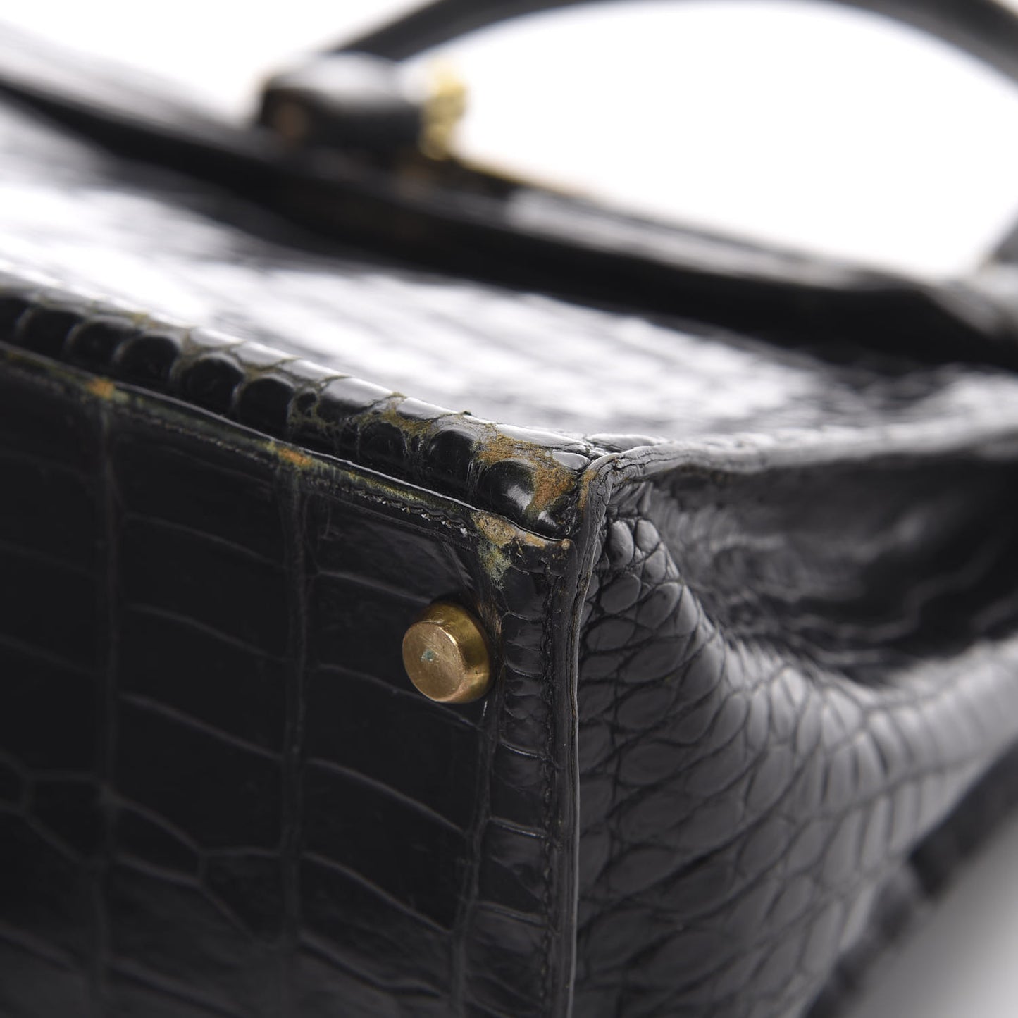 Shiny Porosus Crocodile Kelly Sellier 32 Black