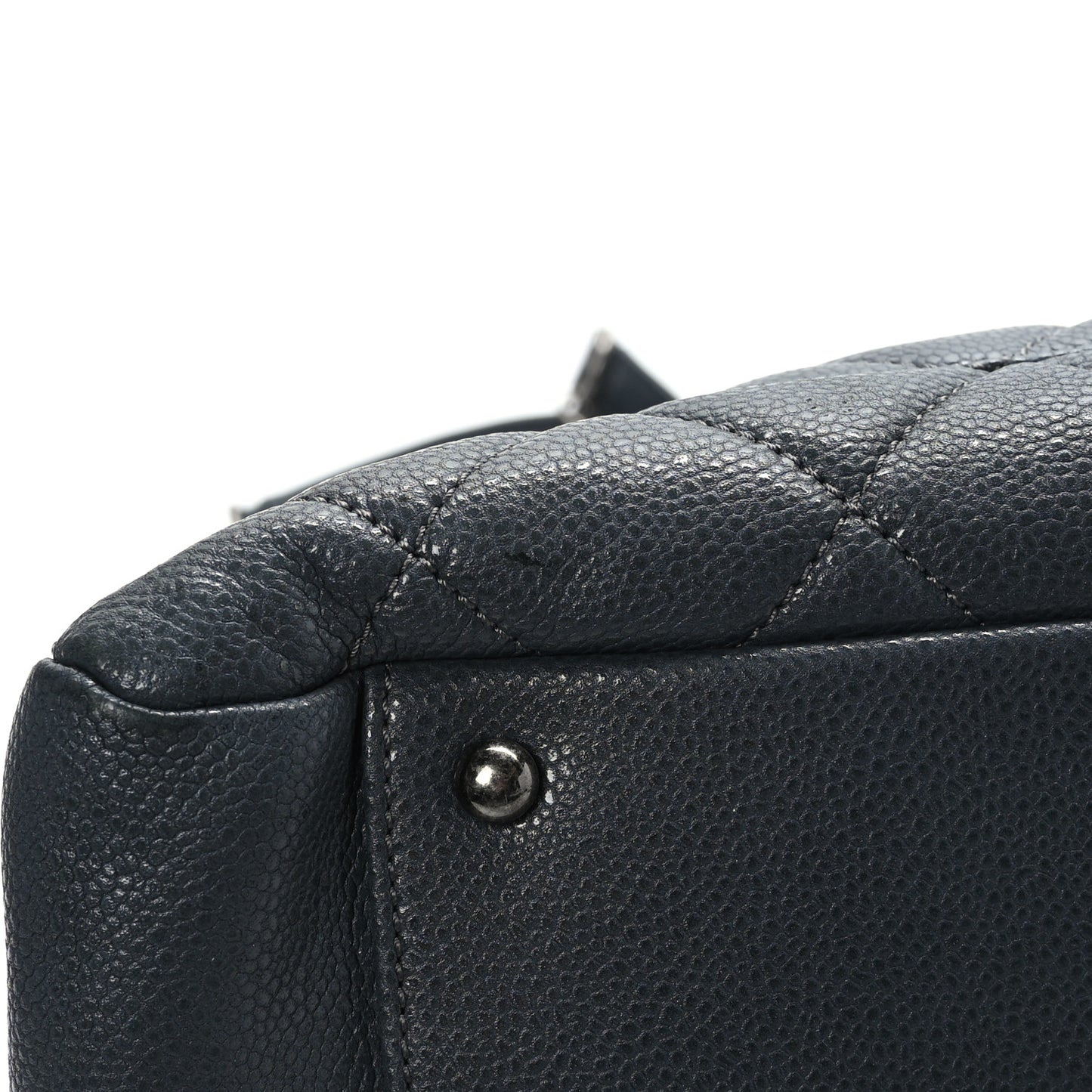 Caviar Quilted XL Grand Shopping Tote GST Blue