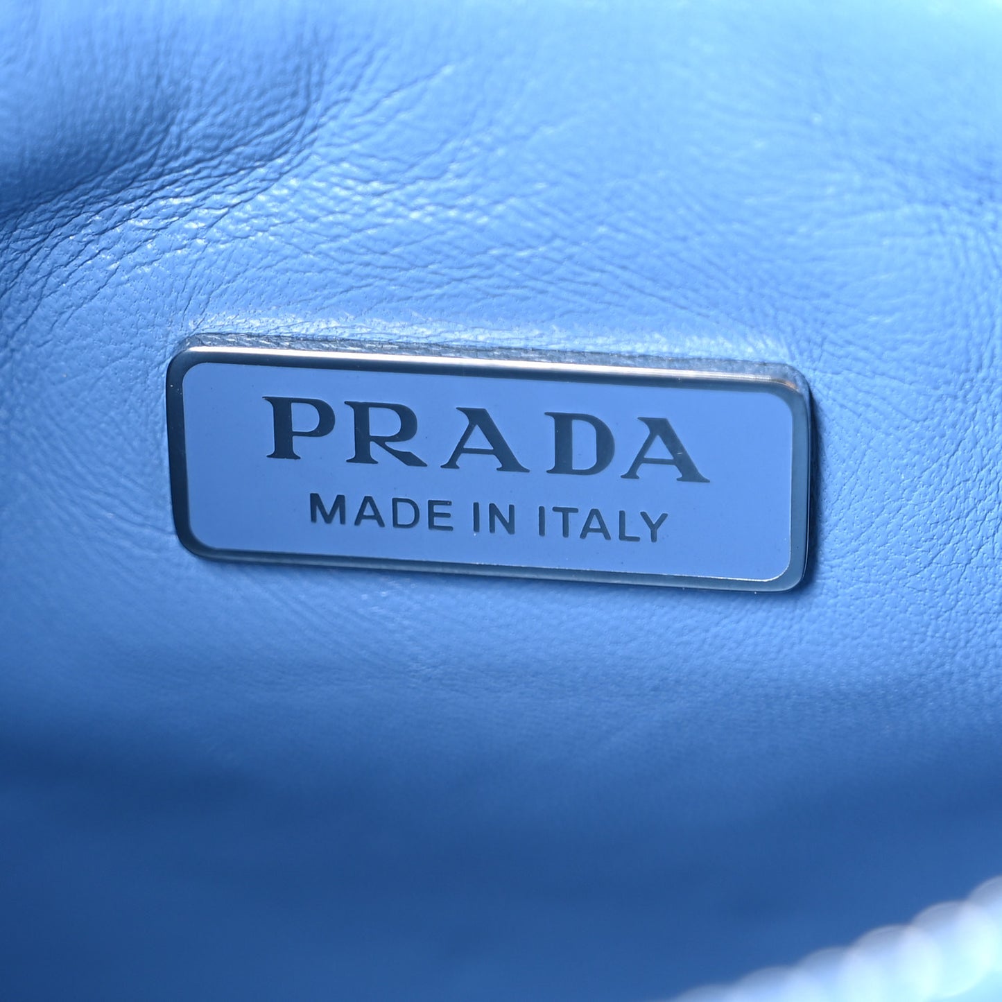 Nappa Soft Padded Re-Edition 2005 Shoulder Bag Onda
