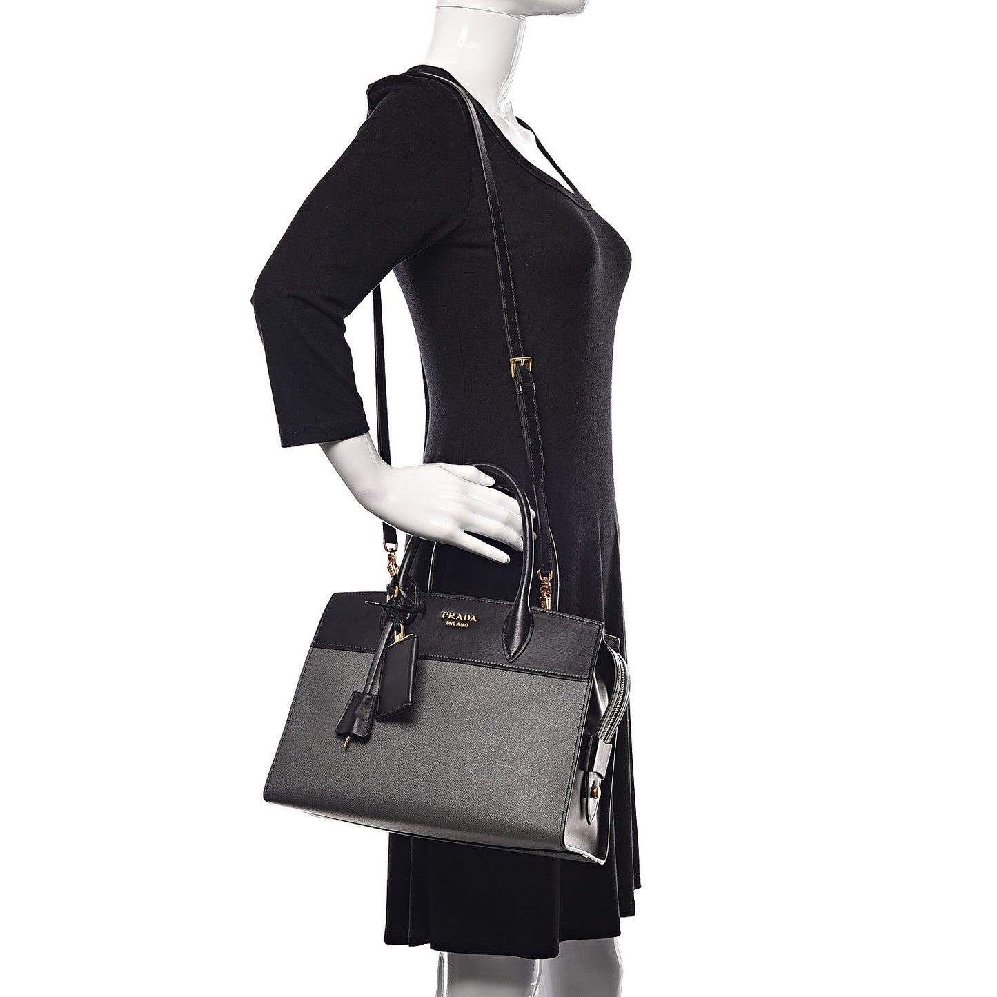 Saffiano City Calf Medium Esplanade Tote Mercurio Black