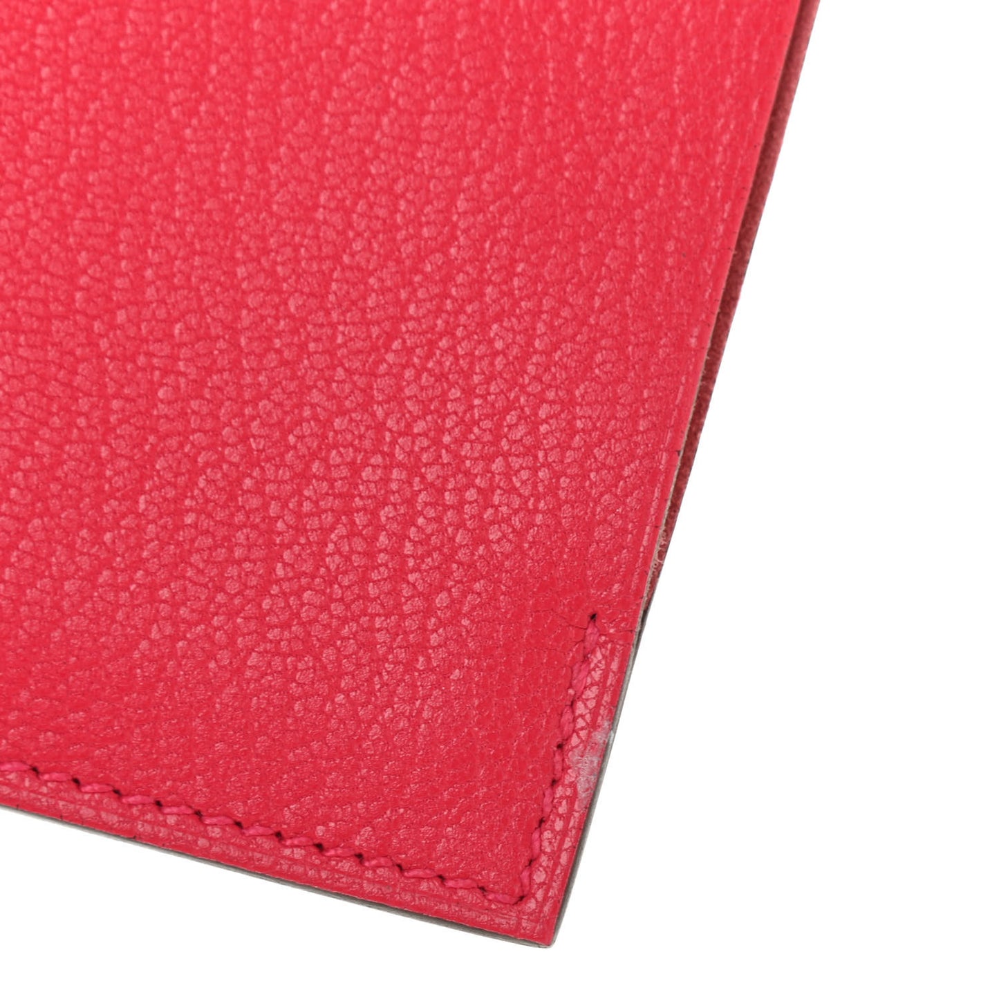 Chevre Chamkila Tarmac PM Passport Holder Rose Extreme