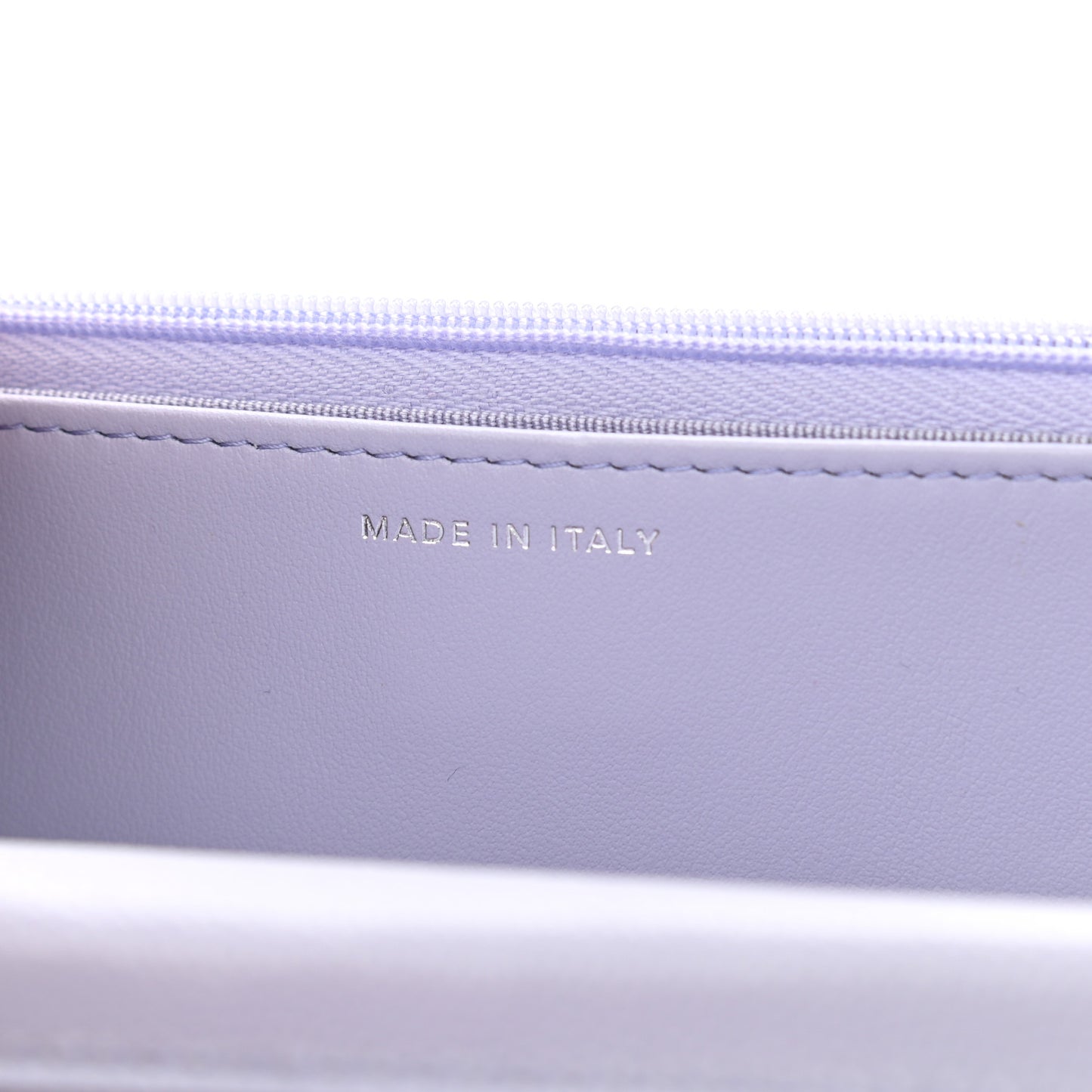 Caviar Quilted Wallet On Chain WOC Light Purple