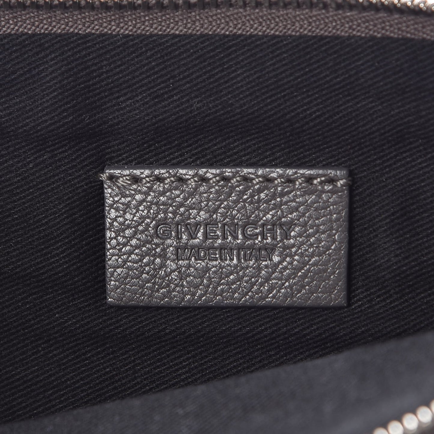 Sugar Goatskin Medium Antigona Pouch Elephant Grey