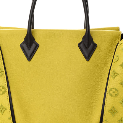 Louis Vuitton Veau Cachemire Tote W PM Pistache 7 of 12