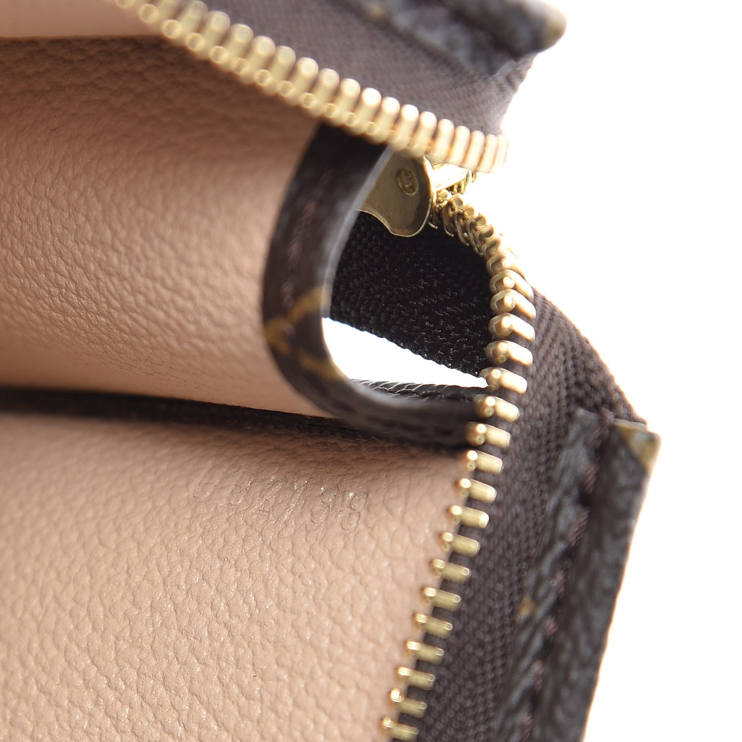 Louis Vuitton Monogram Toiletry Pouch 15 7 of 8