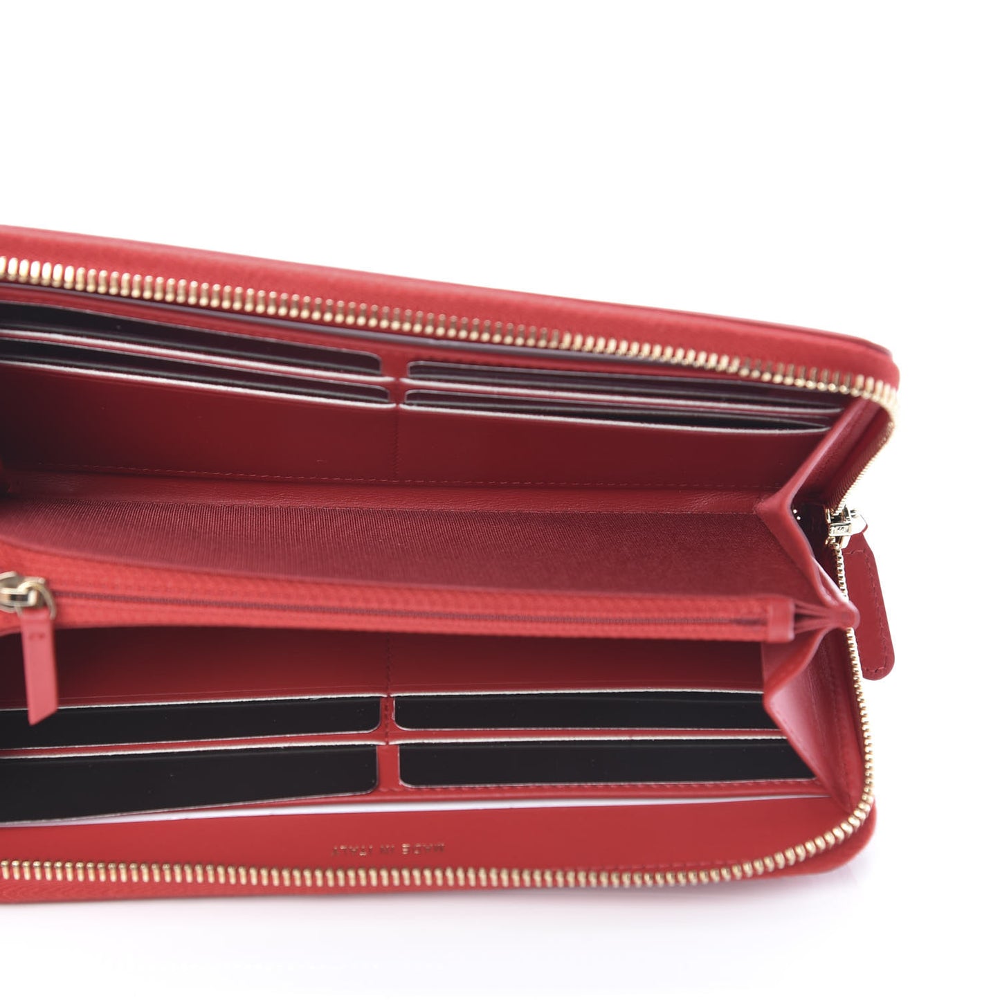 Caviar Quilted Filigree Zip Around Wallet Red