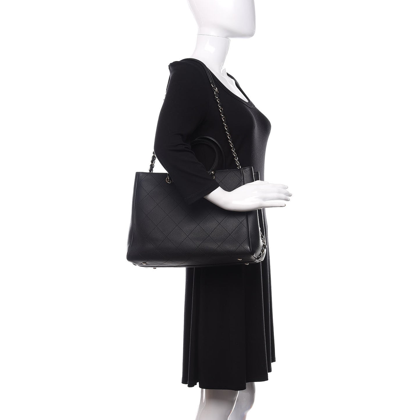 Bullskin Stitched Medium Shopping Bag Black