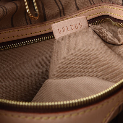 Louis Vuitton Monogram Delightful PM 8 of 18