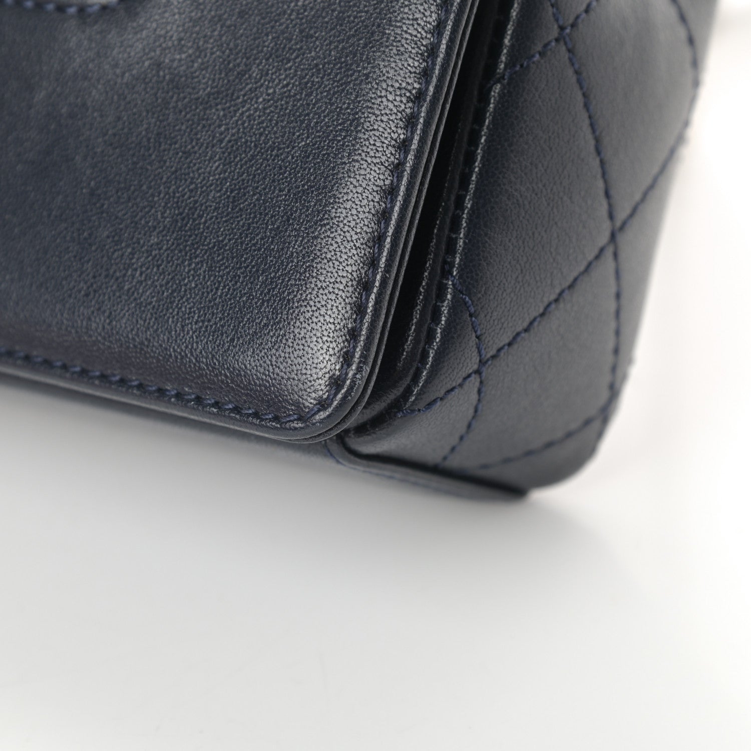 Chanel Sheepskin Quilted Medium Vintage Mademoiselle Flap Dark Navy 14 of 14