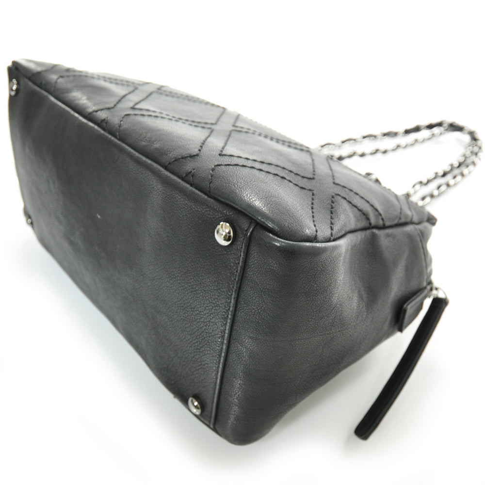 Caviar Small Diamond Stitch Tote Black