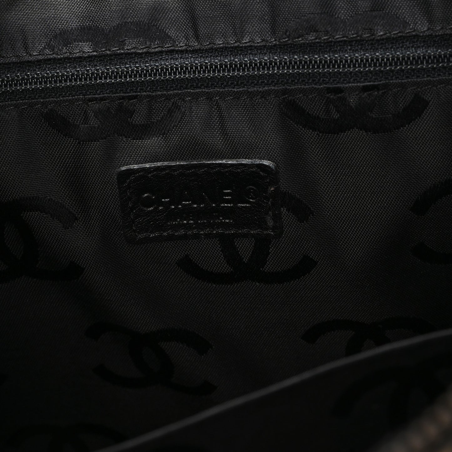 Calfskin Wild Stitch Vertical Top Handle Bag Black
