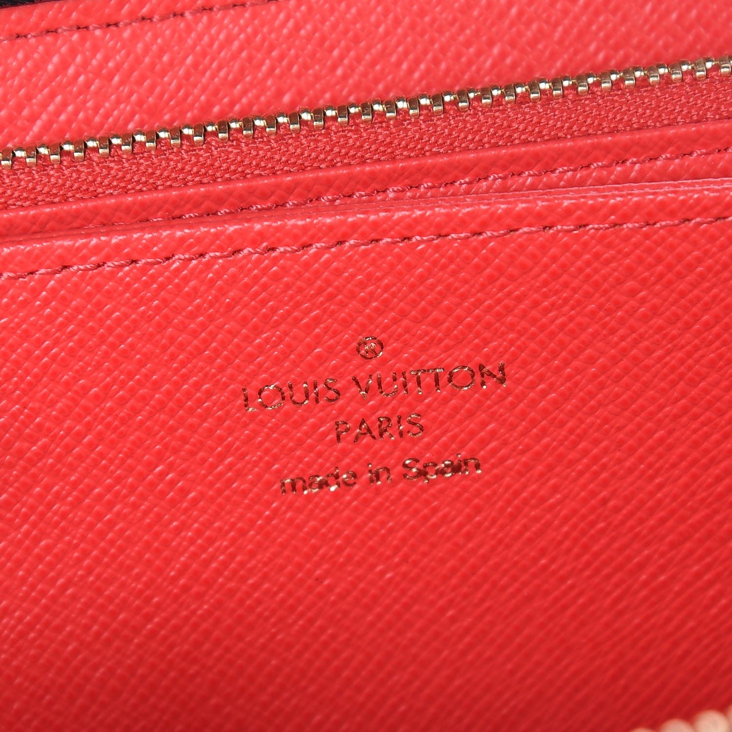 Louis Vuitton Damier Ebene 2016 Christmas Animation Zippy Wallet Rouge 6 of 7