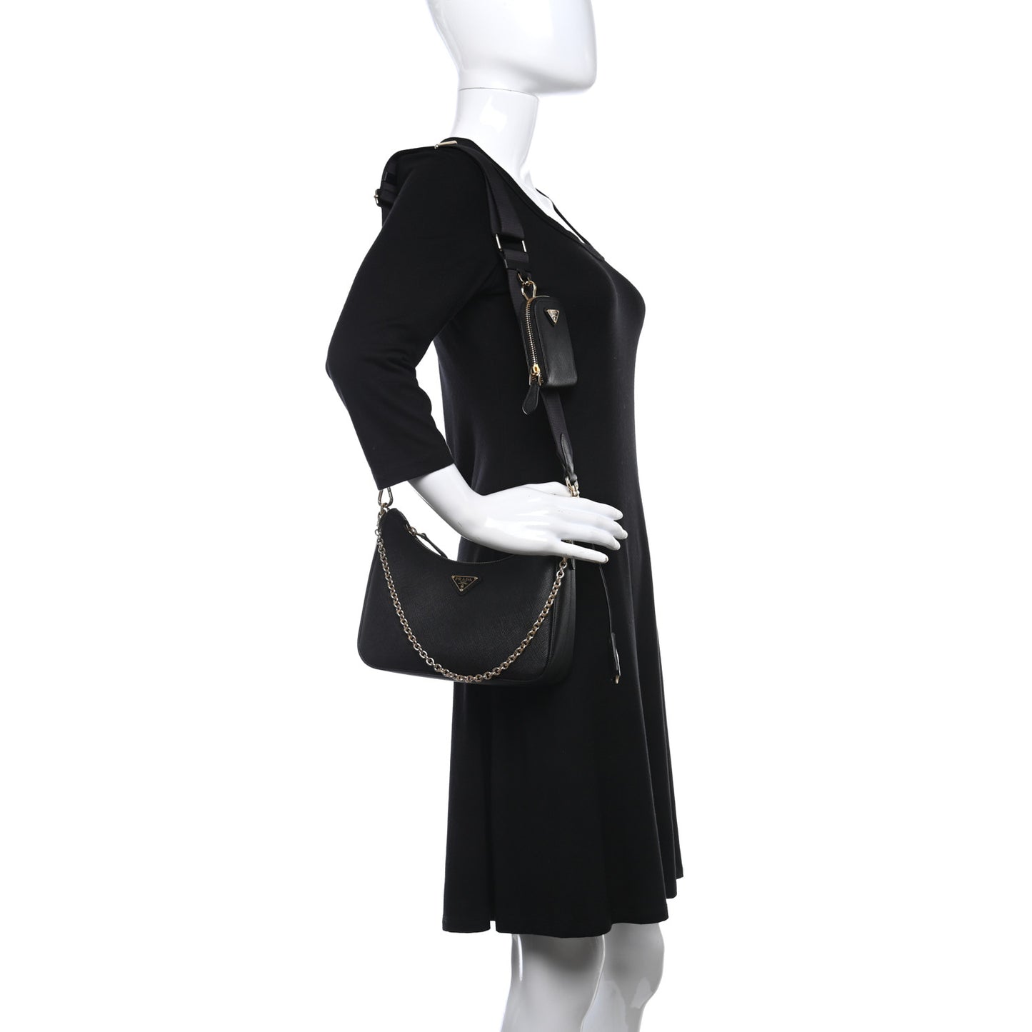 Saffiano Lux Re-Edition 2005 Shoulder Bag Black