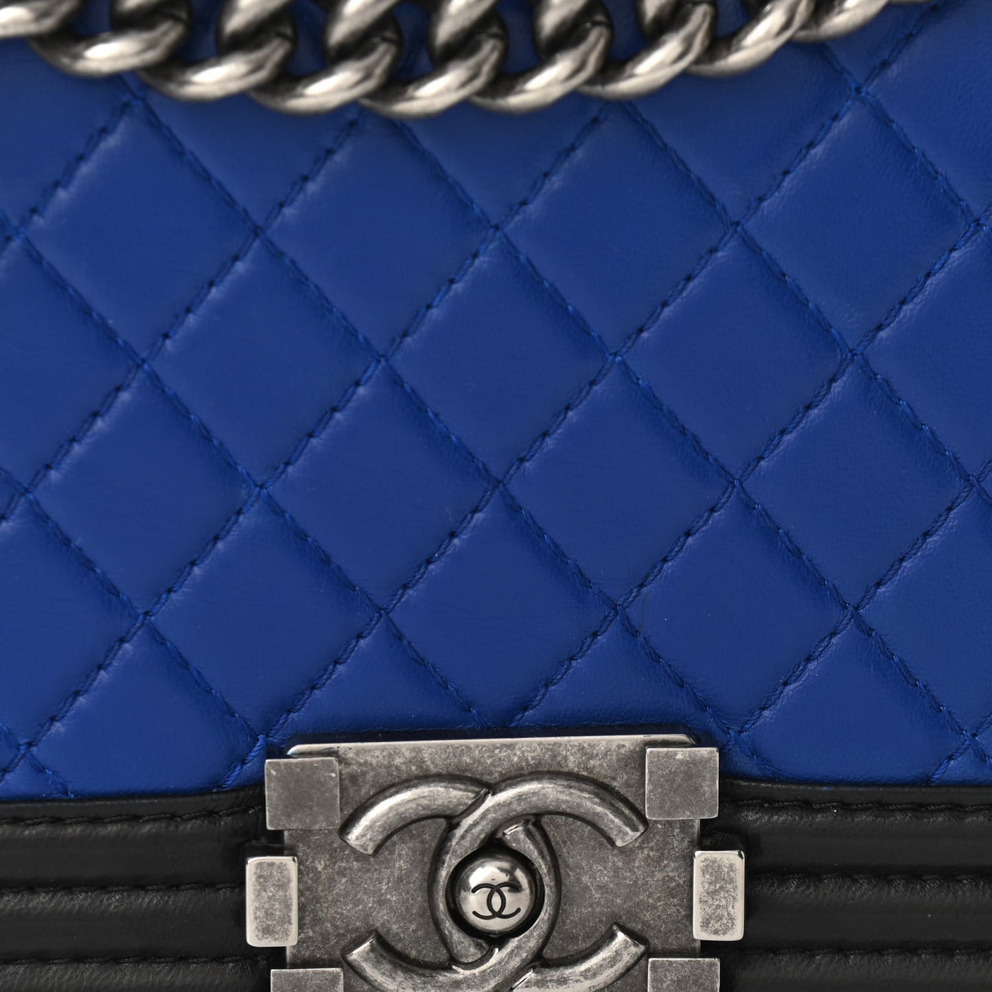 Lambskin Quilted Medium Boy Flap Black Blue