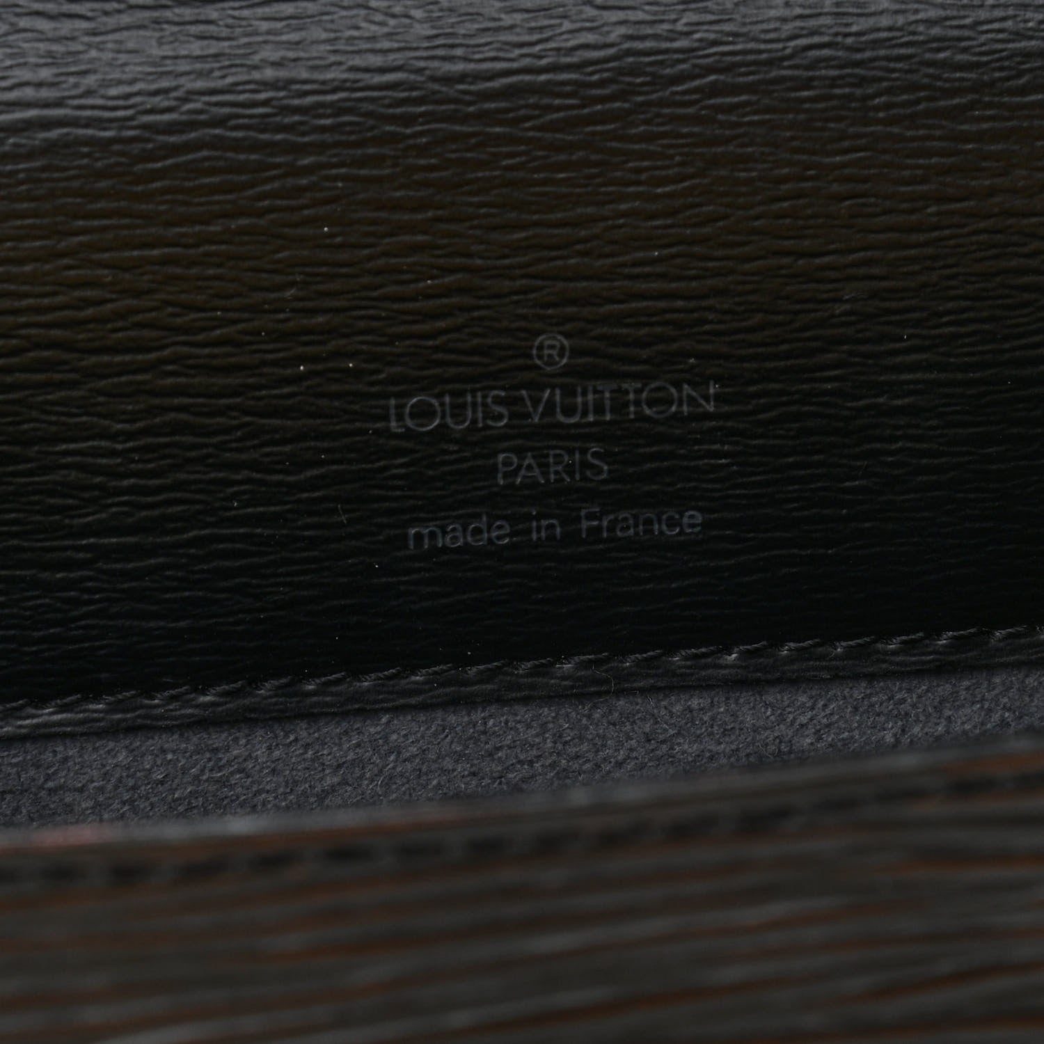 Louis Vuitton Epi Buci Black 6 of 9