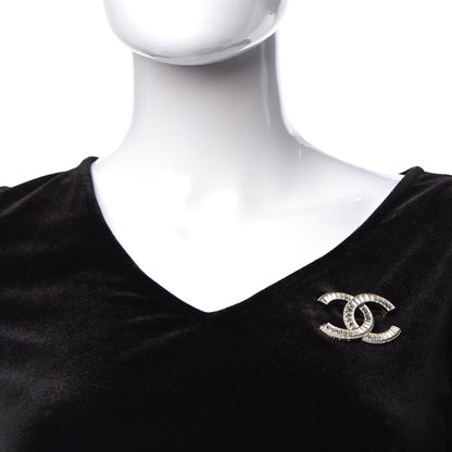 Chanel Baguette Crystal CC Brooch Gold 2 of 5