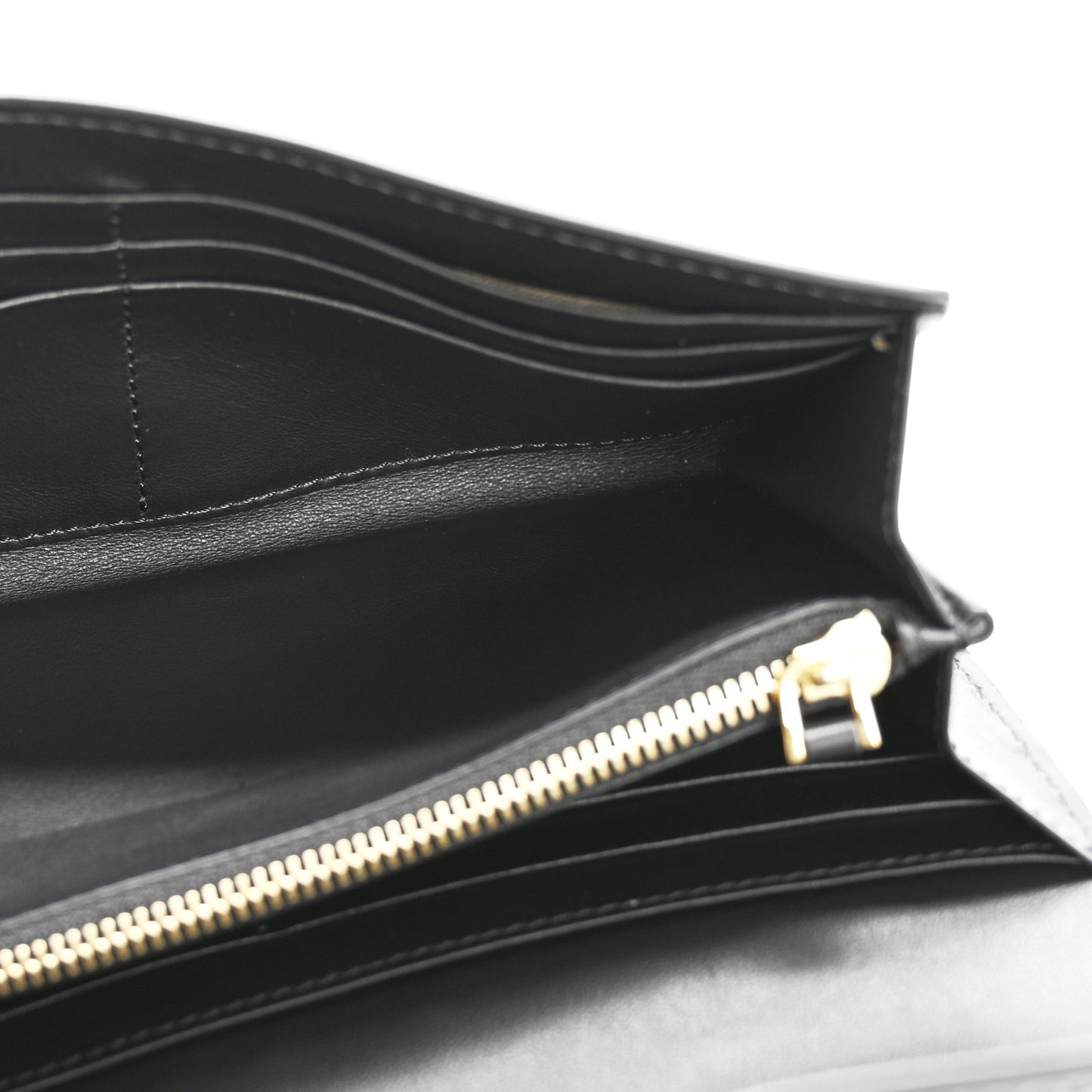 Grainy Calfskin Buckle Detail Flap Wallet Black