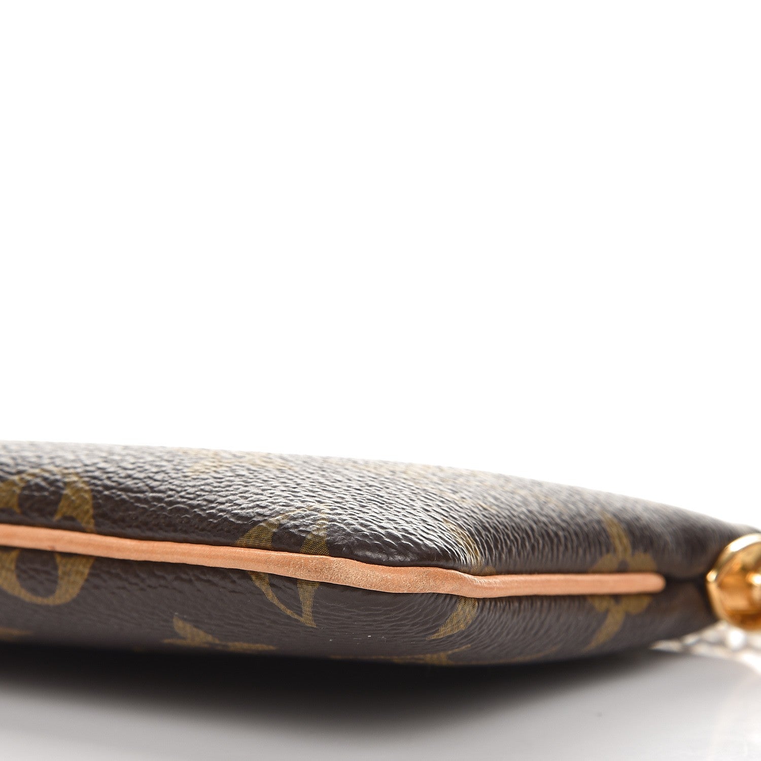 Louis Vuitton Monogram Pochette Milla MM 9 of 9