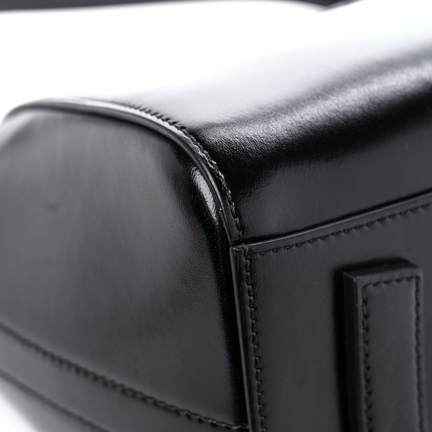 Givenchy Shiny Lord Calfskin Small Antigona Black 10 of 17
