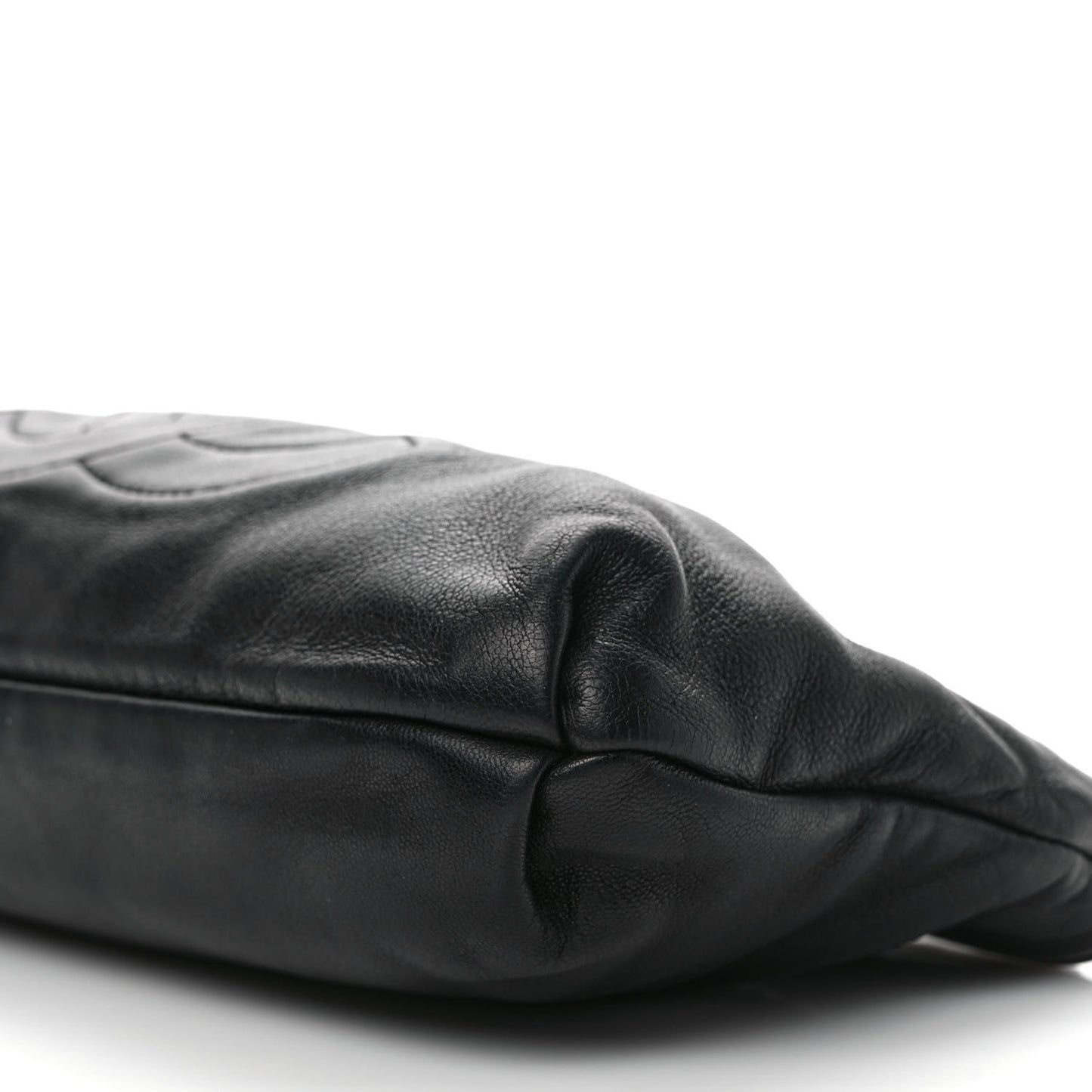 Lambskin Soft Chain Pochette Black
