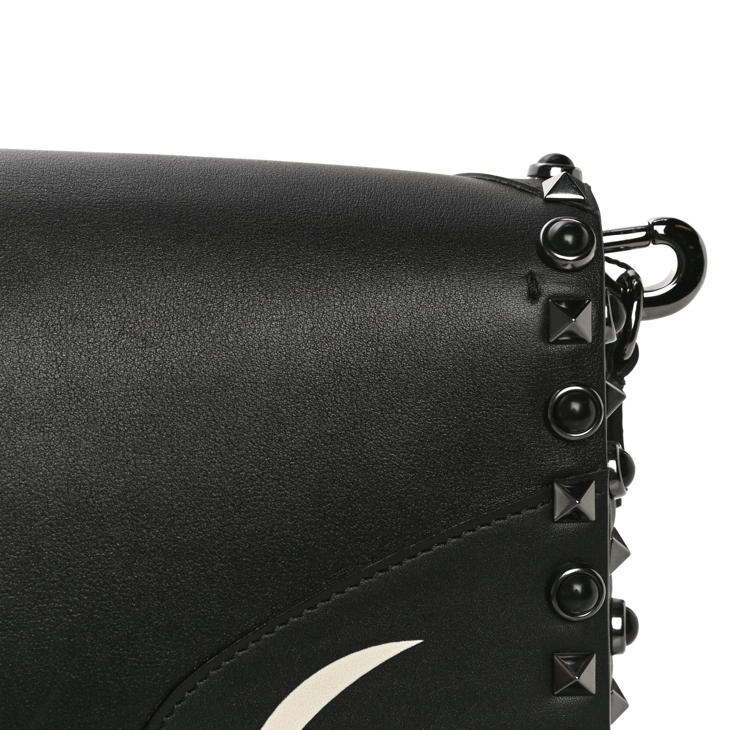 Valentino Garavani Calfskin Panther Medium Guitar Strap Rockstud Rolling Flap Saddle Bag Black 11 of 19