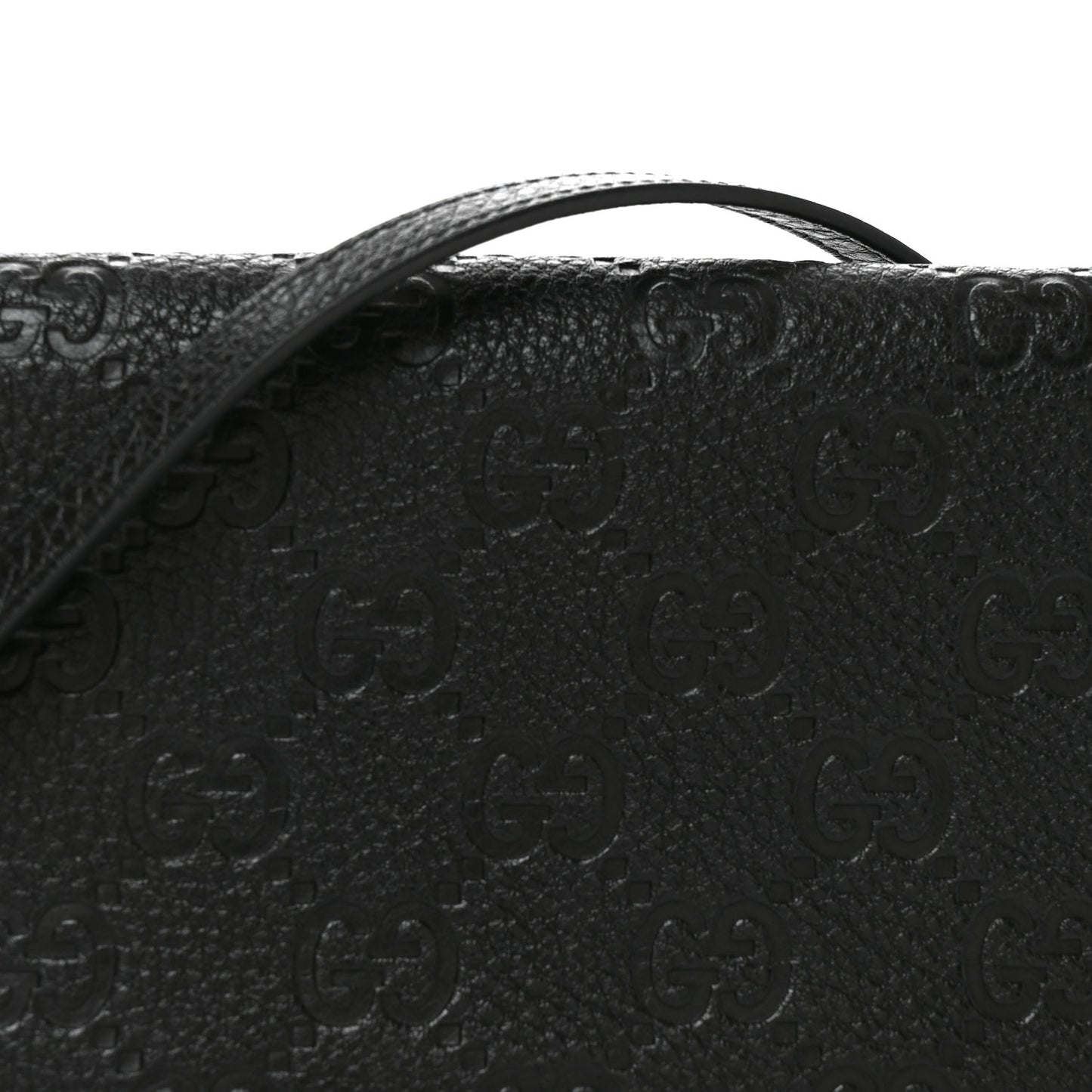 GG Grainy Calfskin Emblem Wallet On Chain Black