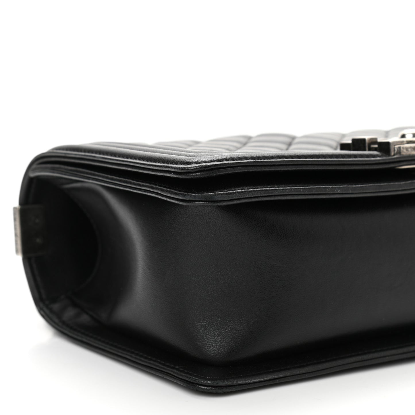 Lambskin Quilted Medium Boy Flap Black