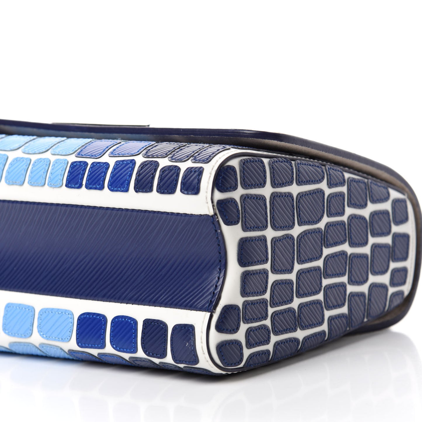 Epi Savane Twist Shoulder Bag MM Blue