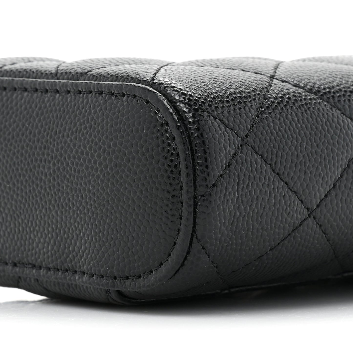 Caviar Quilted Small Vertical Coco Beauty Vanity Case With Chain Black