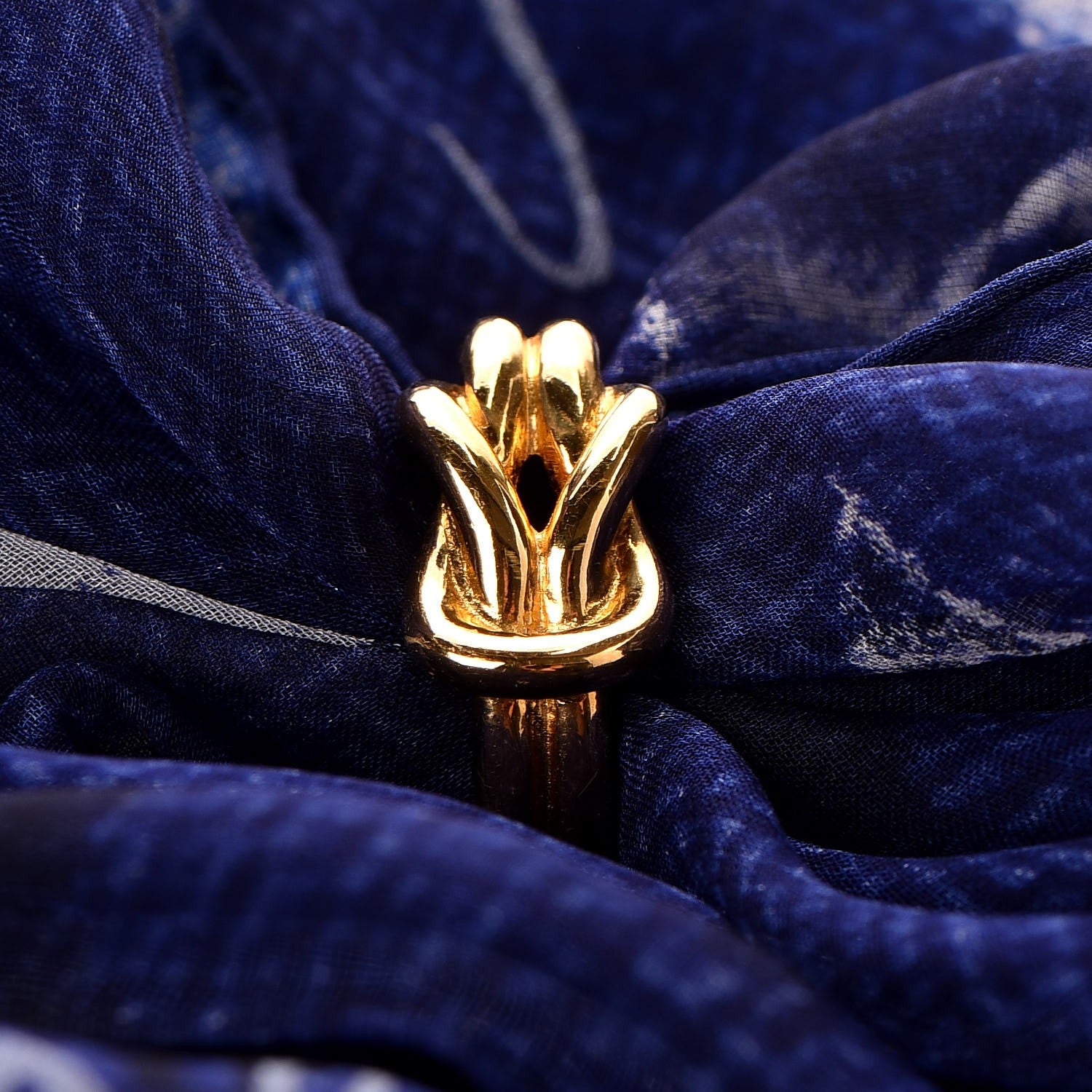 Hermes Knot Scarf Ring Gold 3 of 5