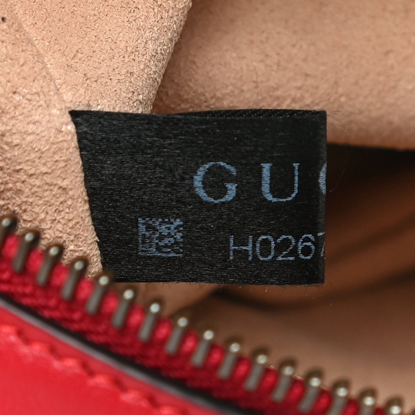 Calfskin Matelasse Mini GG Marmont Chain Shoulder Bag Hibiscus Red