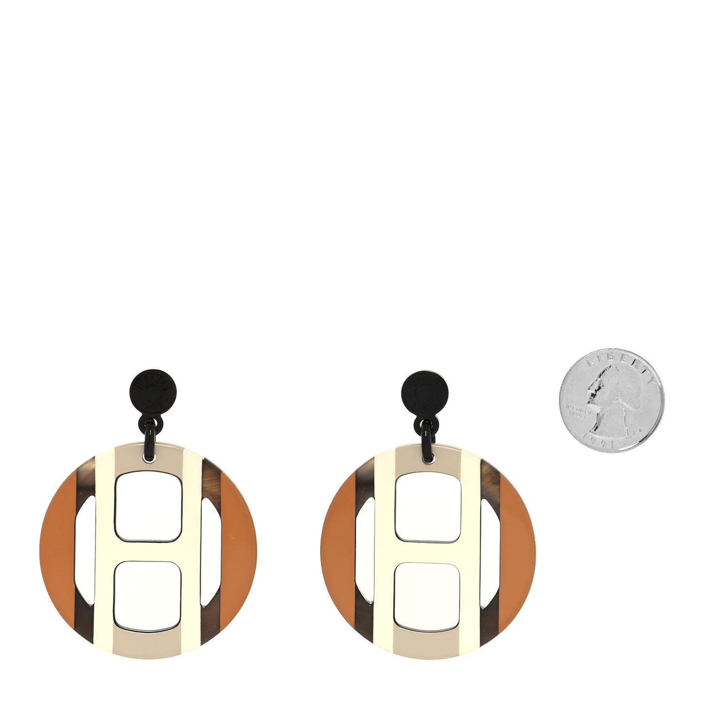 Lacquered Horn H Equipe Earrings Sable