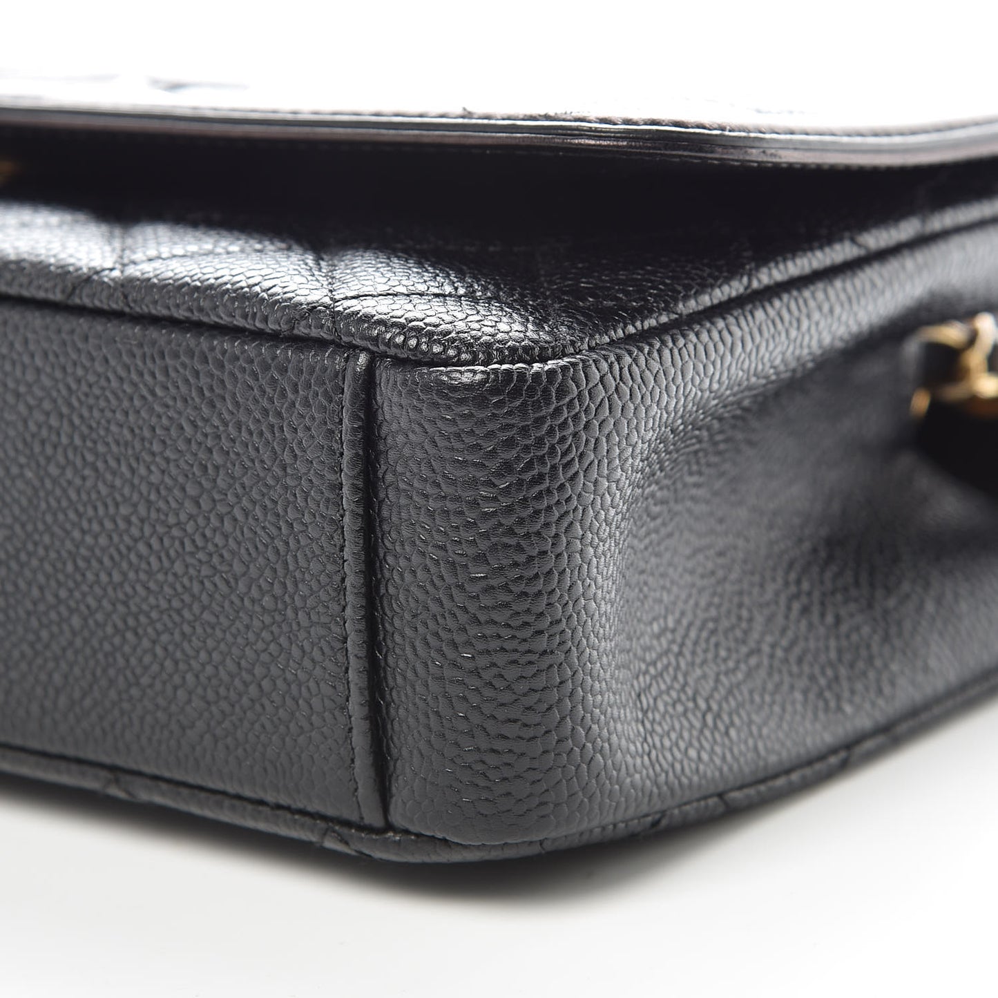 Caviar Quilted Medium CC Filigree Flap Black