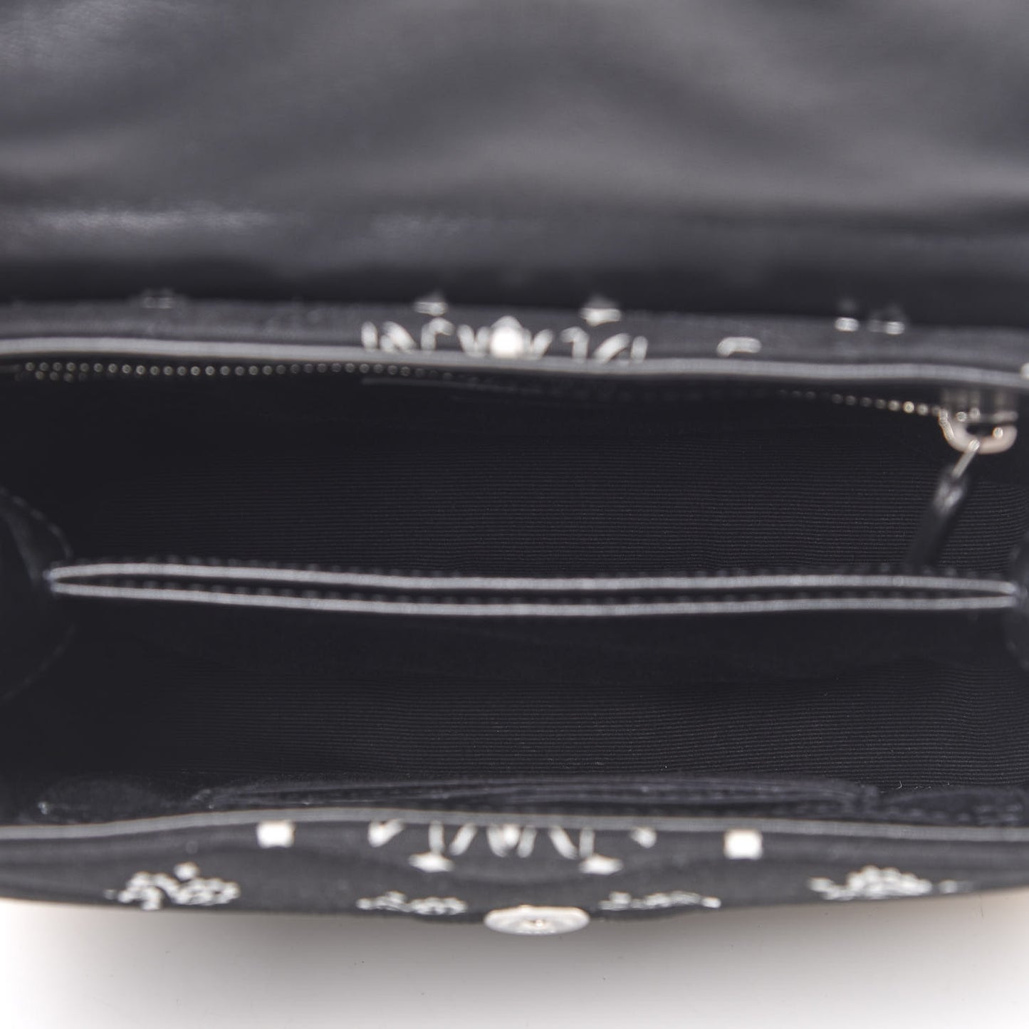 Cotton Bandana Y Quilted Monogram Toy Loulou Crossbody Bag Black White