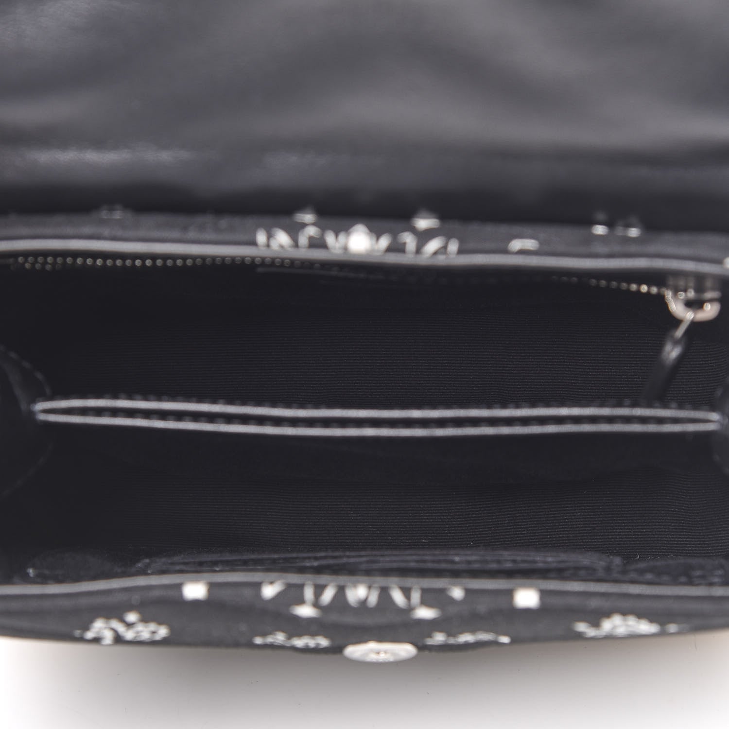 Saint Laurent Cotton Bandana Y Quilted Monogram Toy Loulou Crossbody Bag Black White 5 of 10