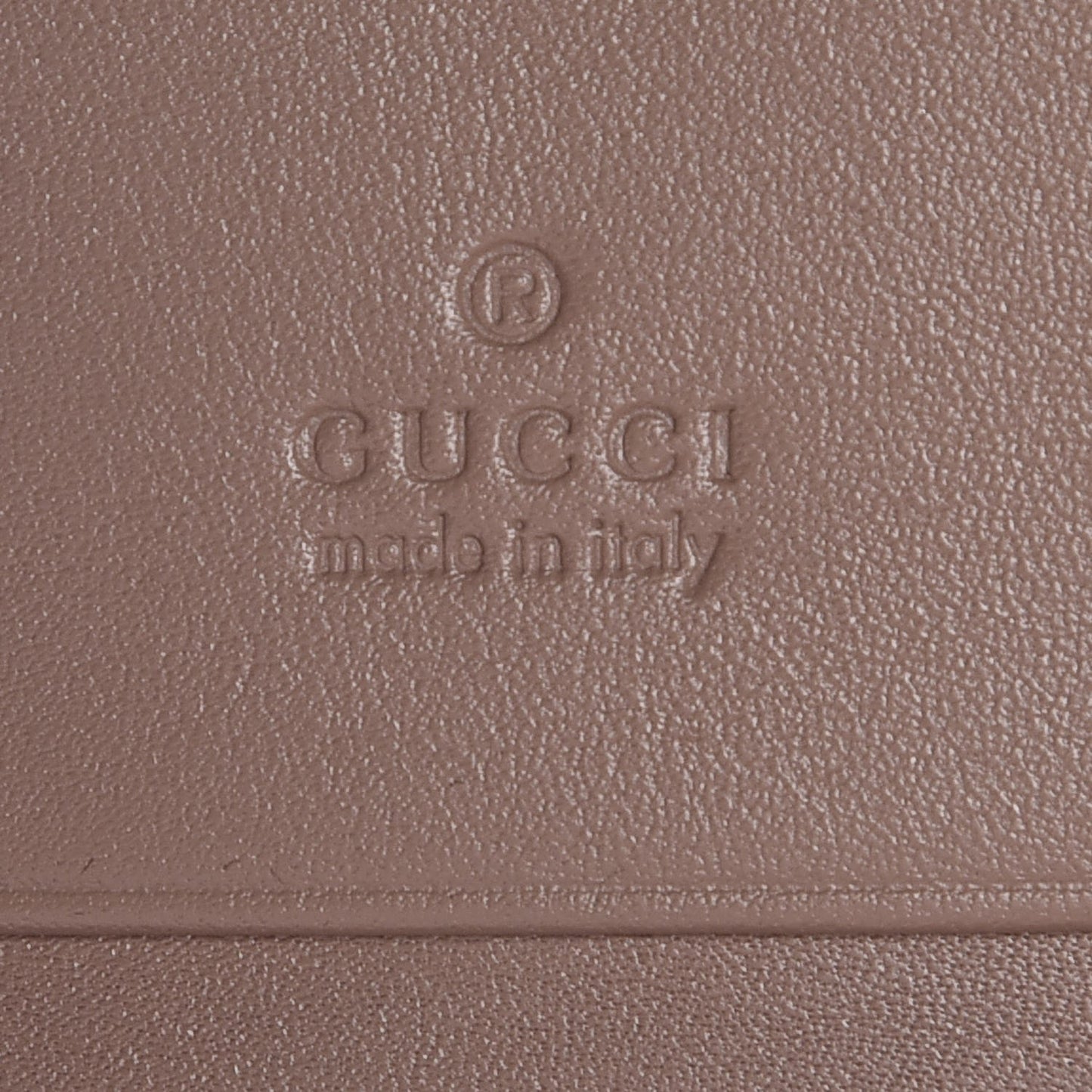 Calfskin Matelasse GG Marmont Card Case Wallet Porcelain Rose