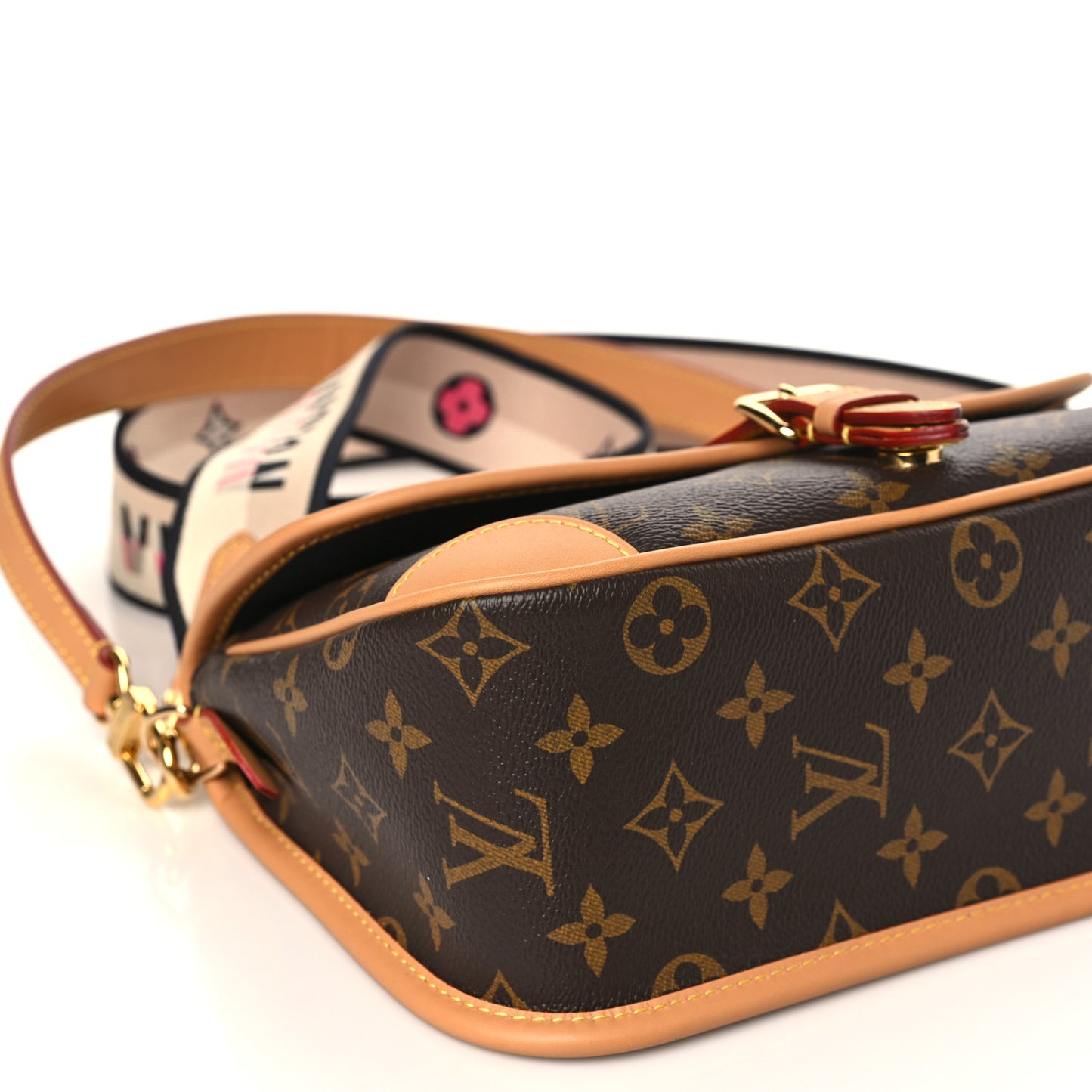Monogram Diane Black