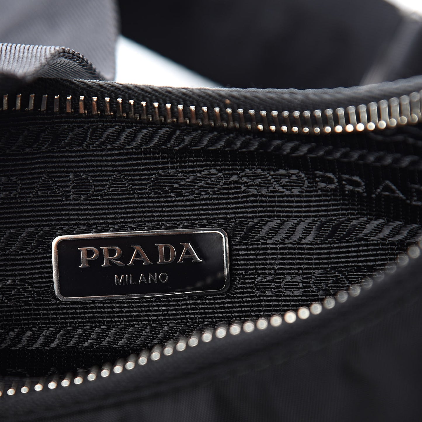 Nylon Re-Edition 2005 Shoulder Bag Black