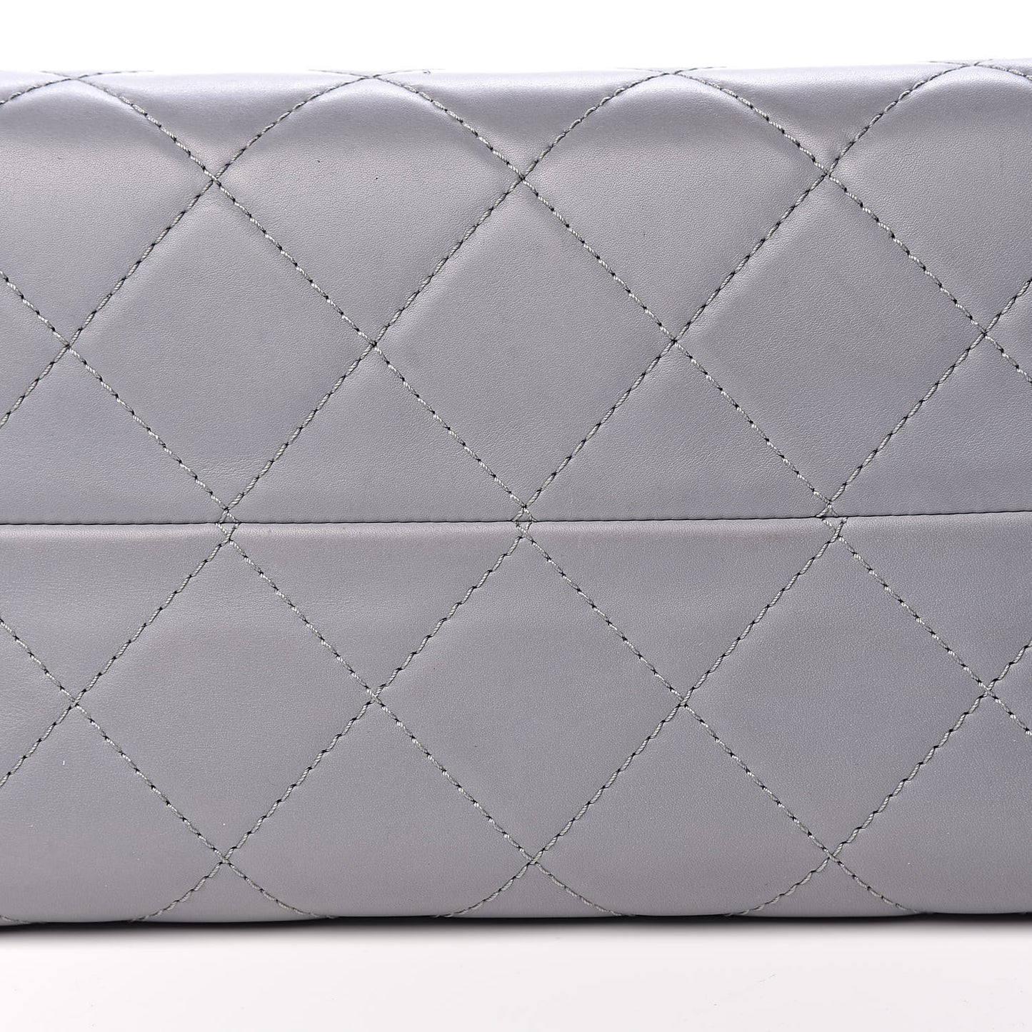 Calfskin Quilted Large Shopping In Chains Tote Light Grey