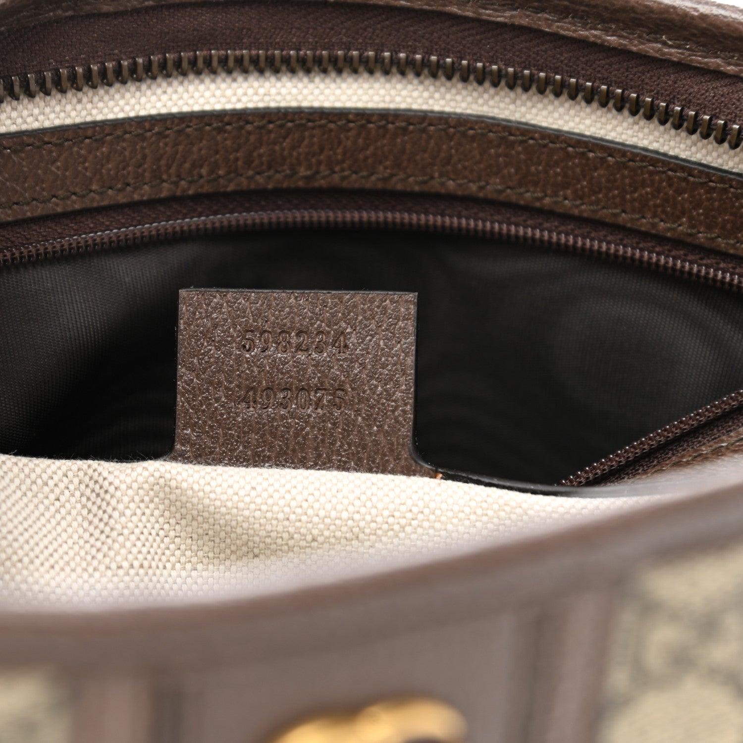 Gucci GG Supreme Monogram Web Toiletry Case Brown 7 of 8